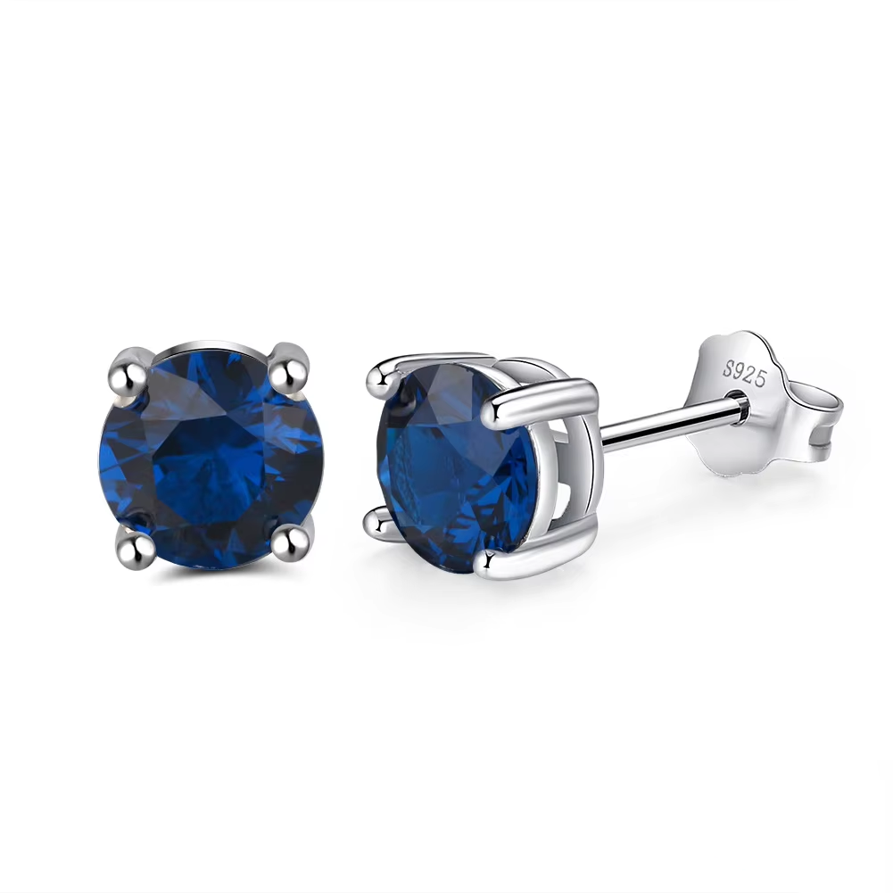 Arete Studs Plata S925 Baño de oro 1.40g