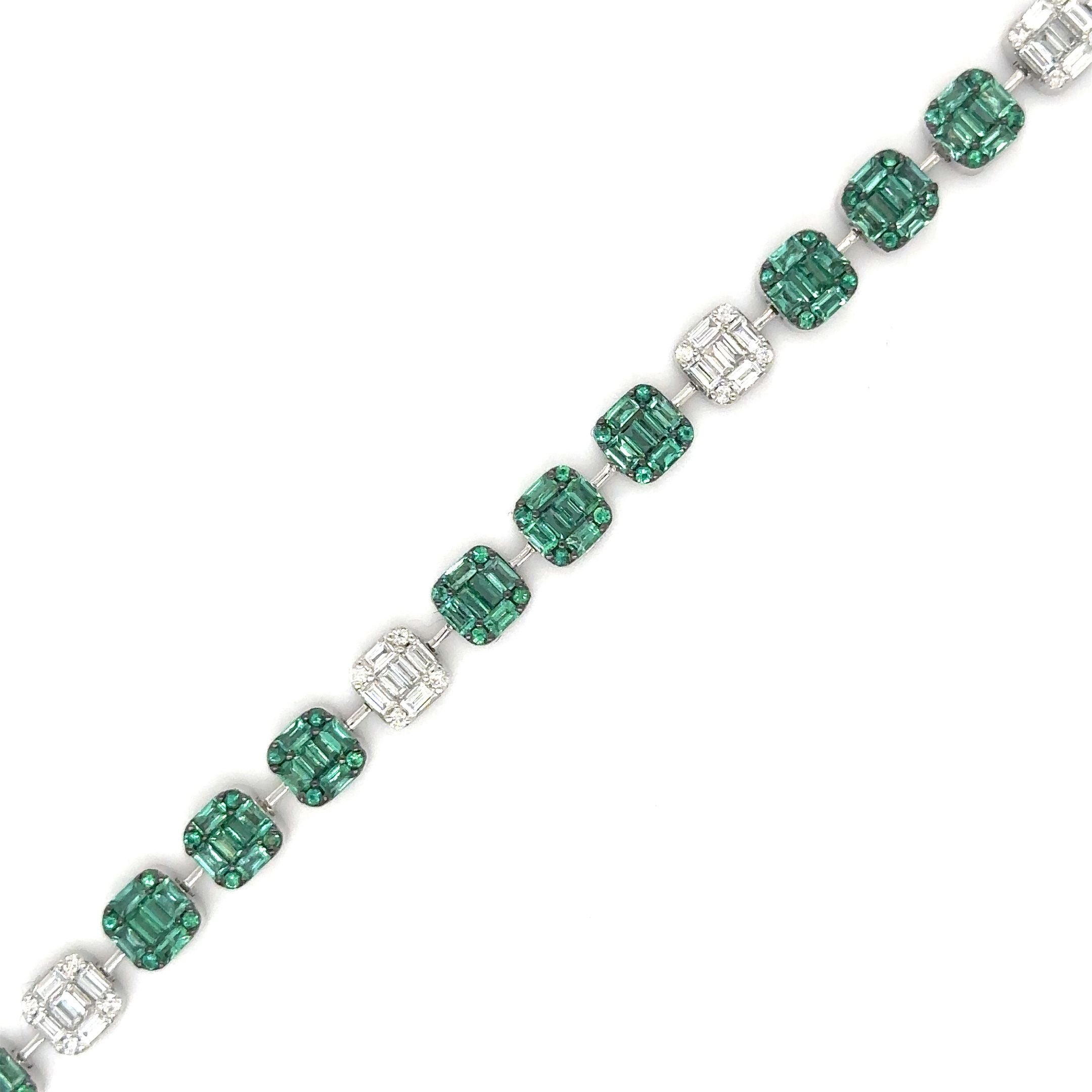 Pulsera De Tenis De Oro Blanco De 14 Quilates Con Esmeraldas Y Diamantes 4.03 Ct.