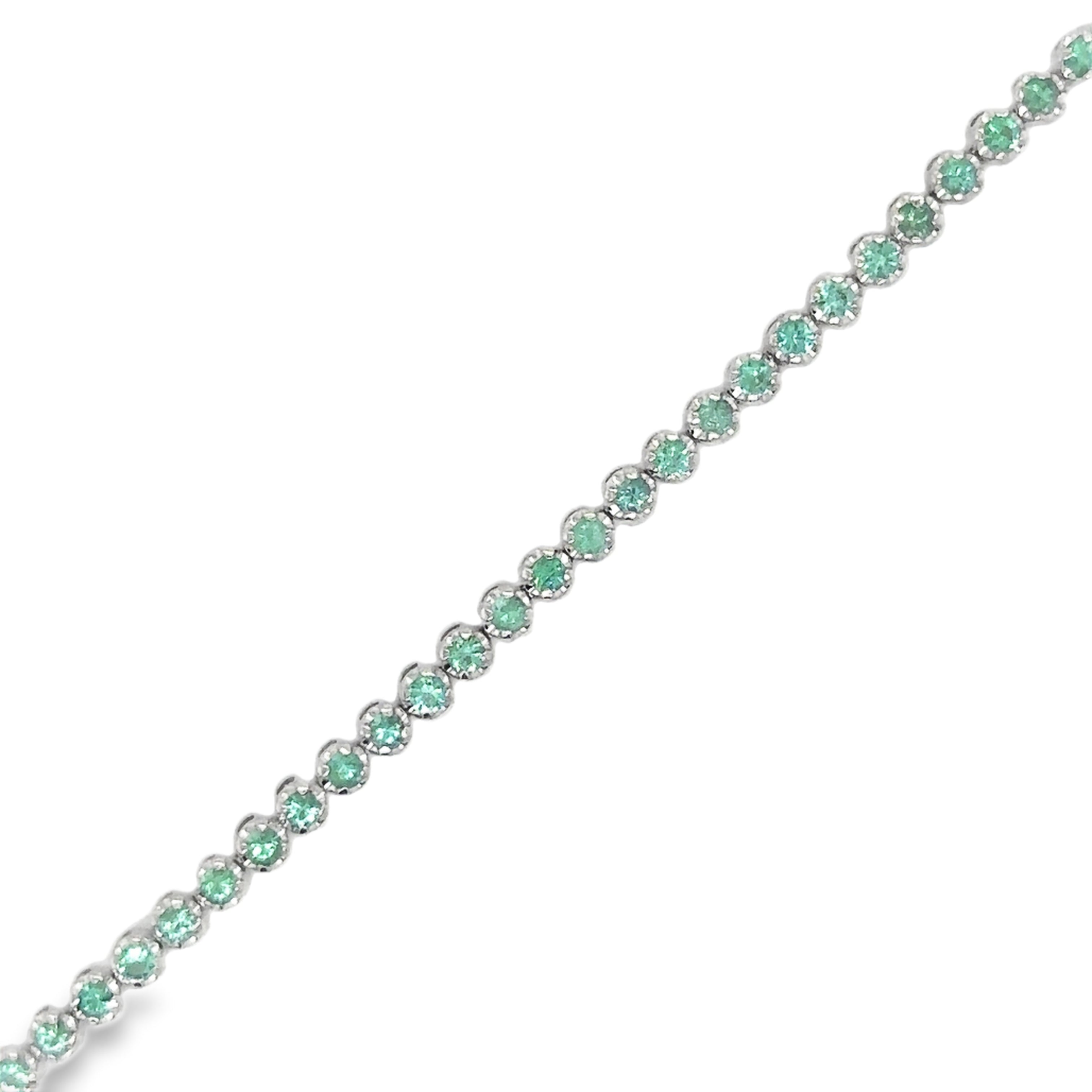 Pulsera De Tenis De Oro Blanco De 14 Quilates Con Esmeraldas 1.14 Ct.