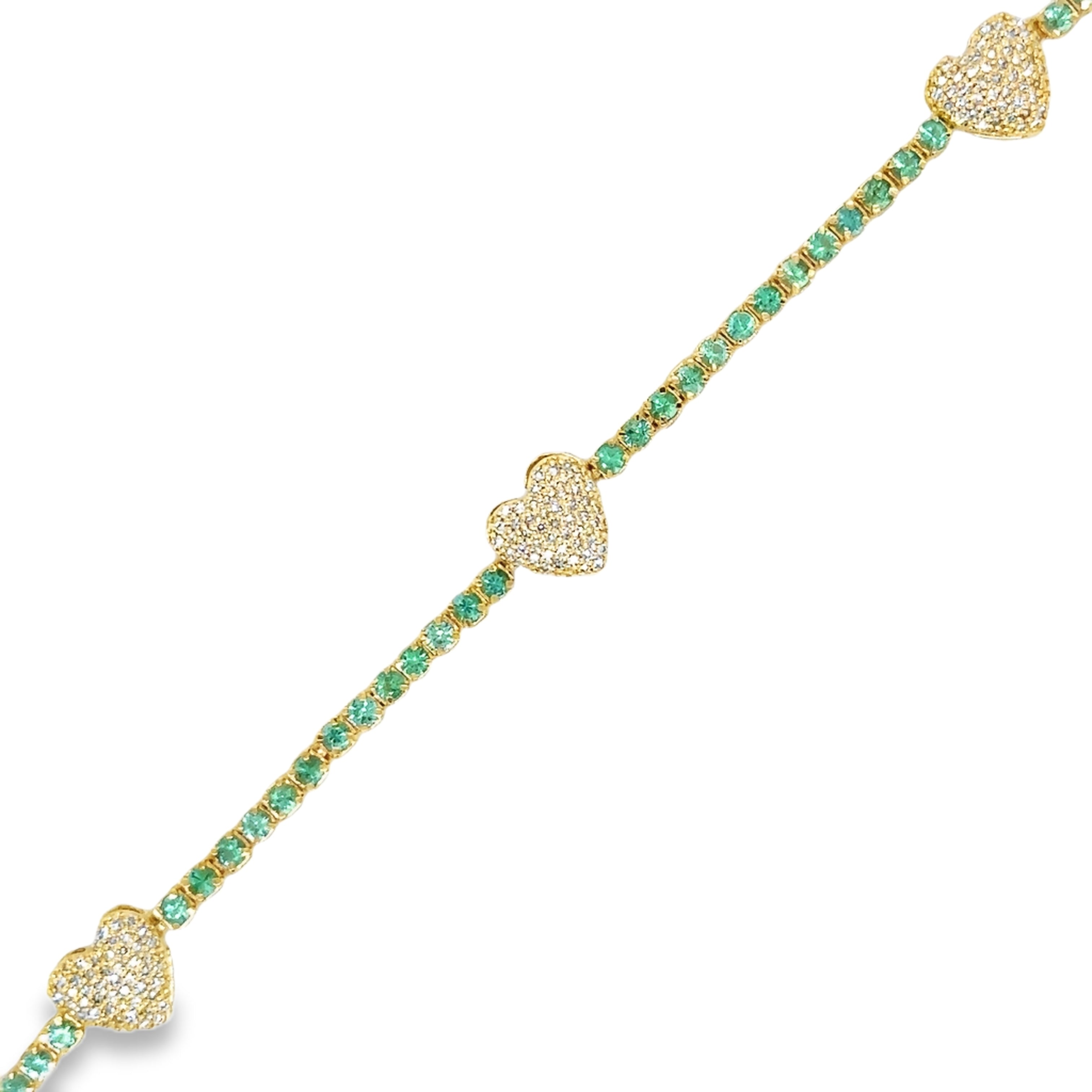 Pulsera De Tenis Corazón De Esmeraldas Y Diamantes En Oro Amarillo De 14K 1.51 Ct.