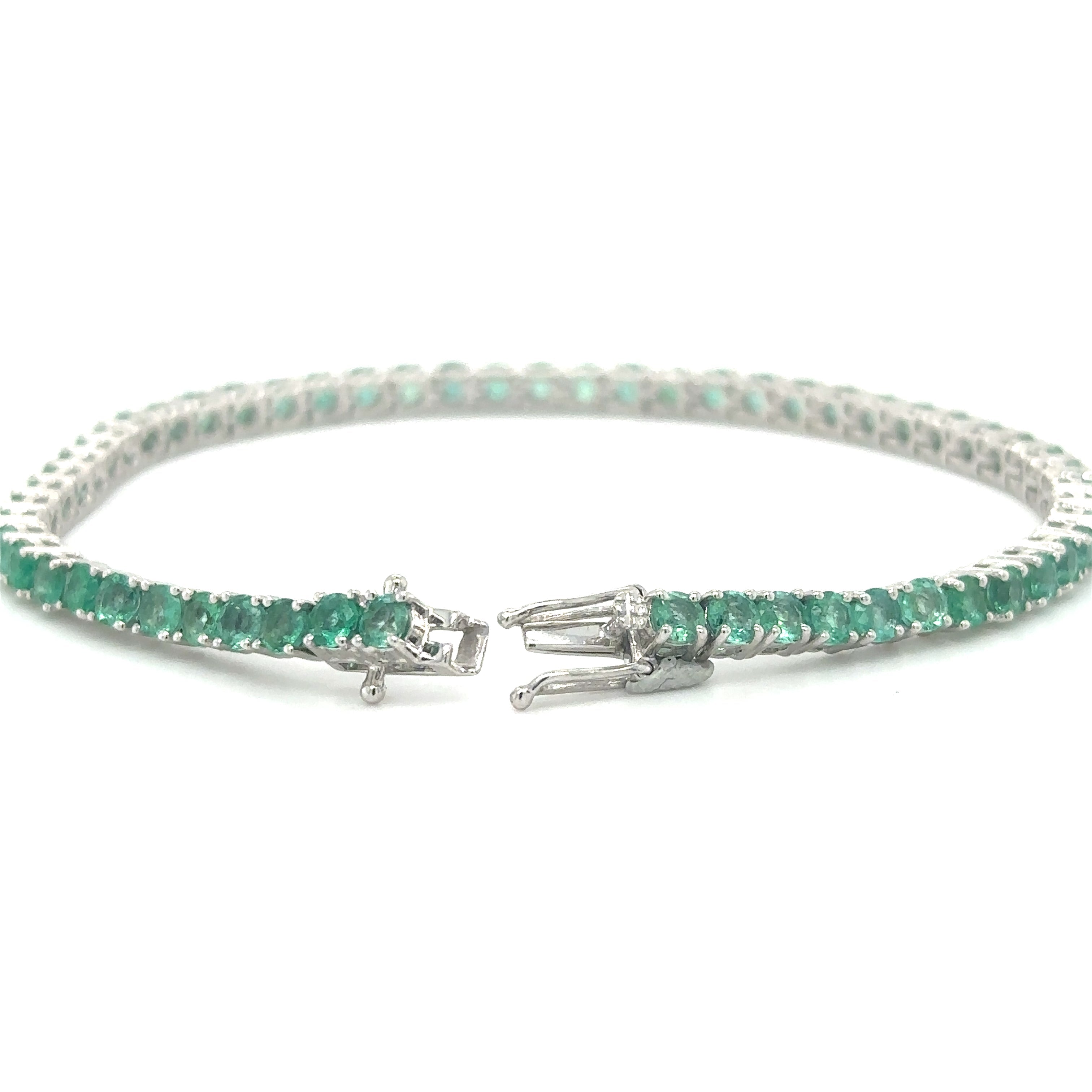Pulsera De Esmeraldas De Oro Blanco De 14 Kt 6.08 Ct.