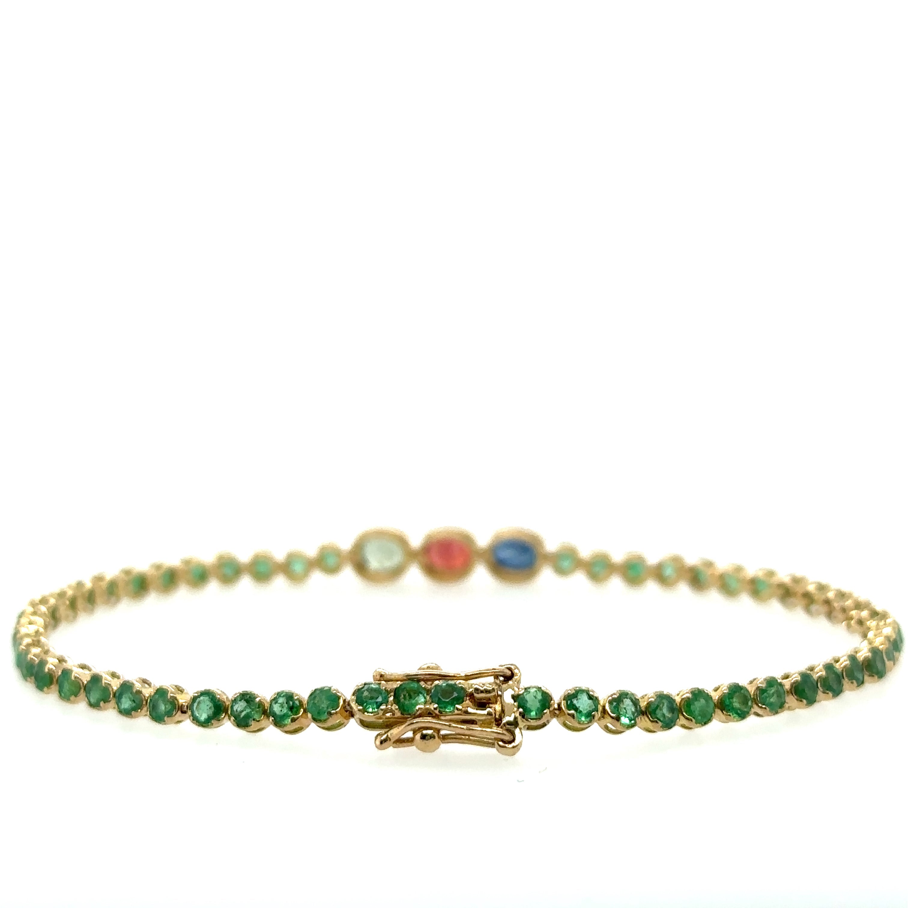 Pulsera De Oro Amarillo De 14 Quilates Con Esmeralda Y Zafiro 3.95 Ct.