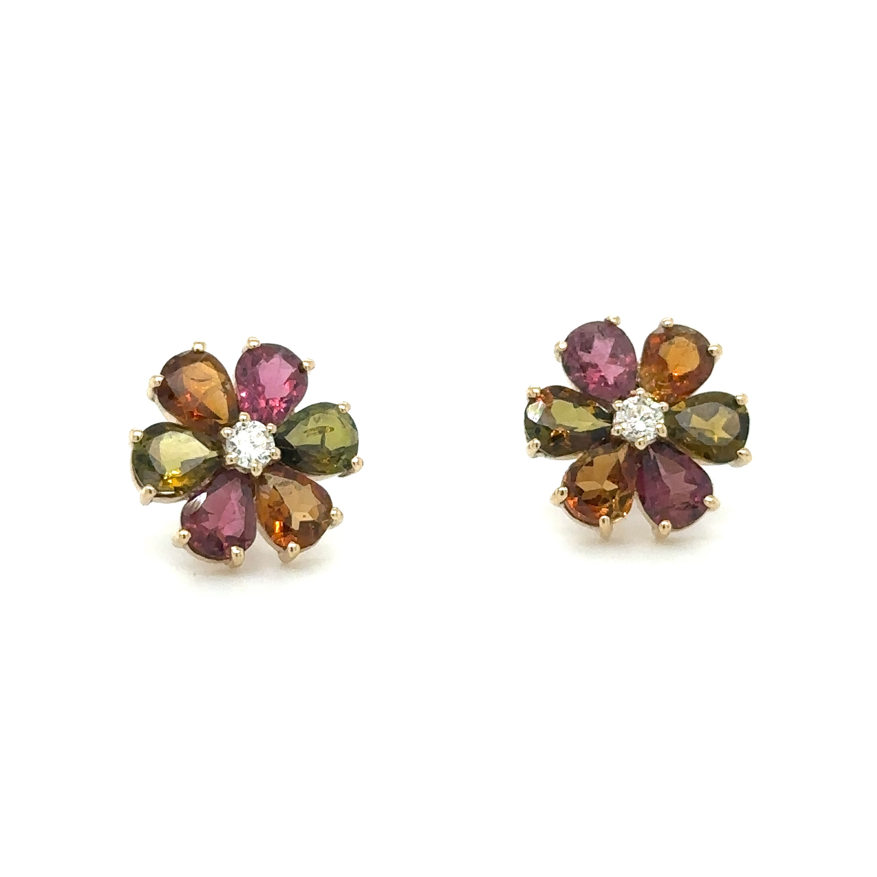 Aretes de Diamantes en Oro Amarillo de 14K 3.66ct