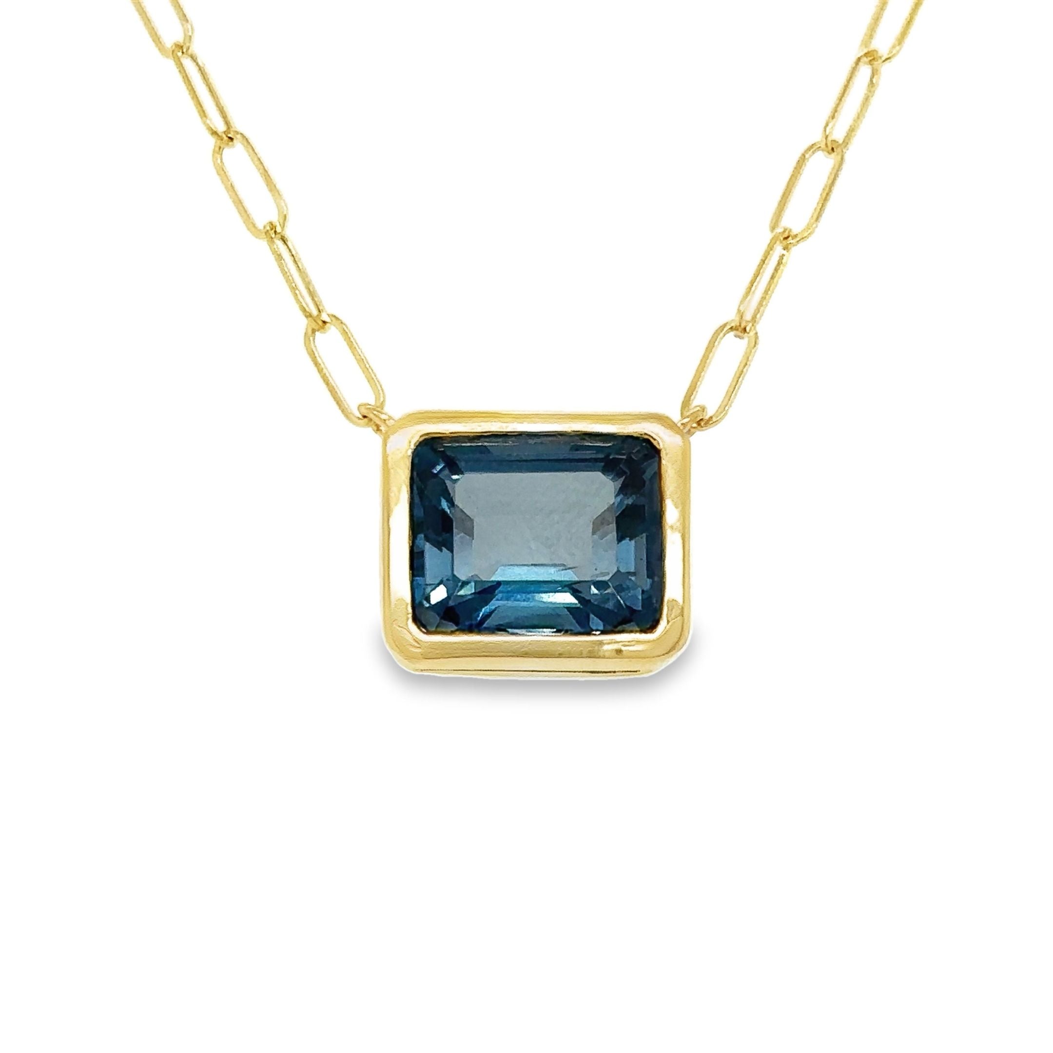 Collar de Topacio en Oro Amarillo de 14K 10.05ct