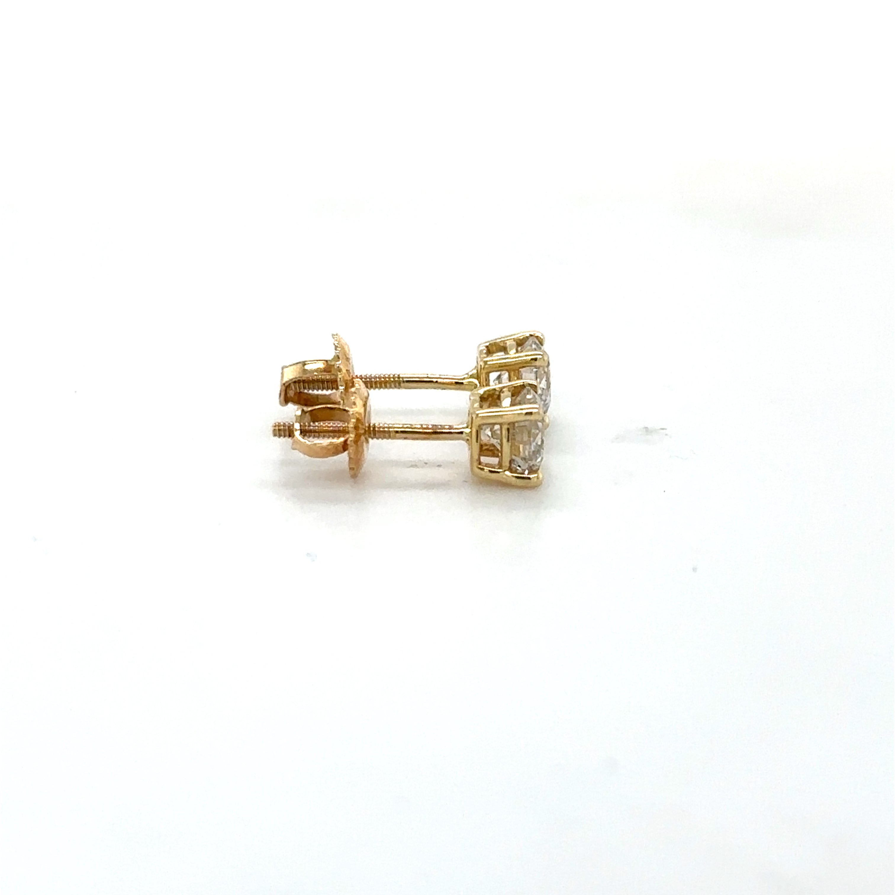 Pendientes De Diamantes De Oro Amarillo De 14 Kt 0.82 Ct.
