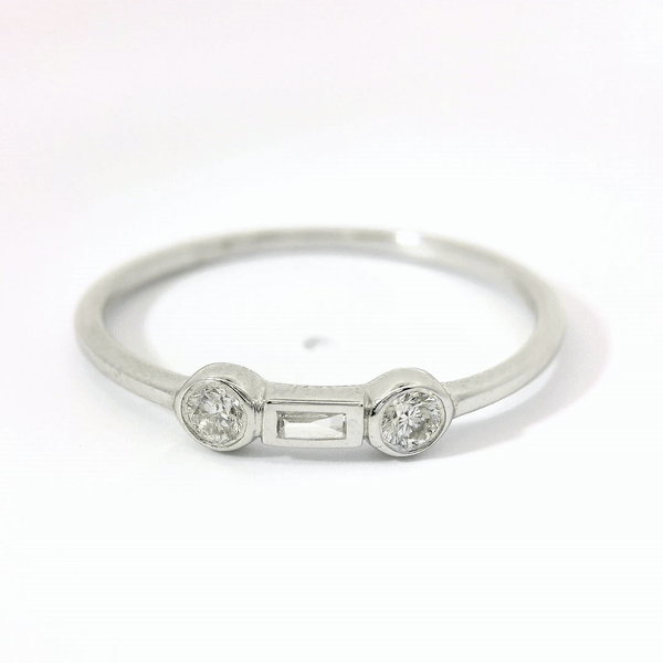 Anillo De Oro Blanco De 14 Quilates Y Diamantes 0.08 Ct.