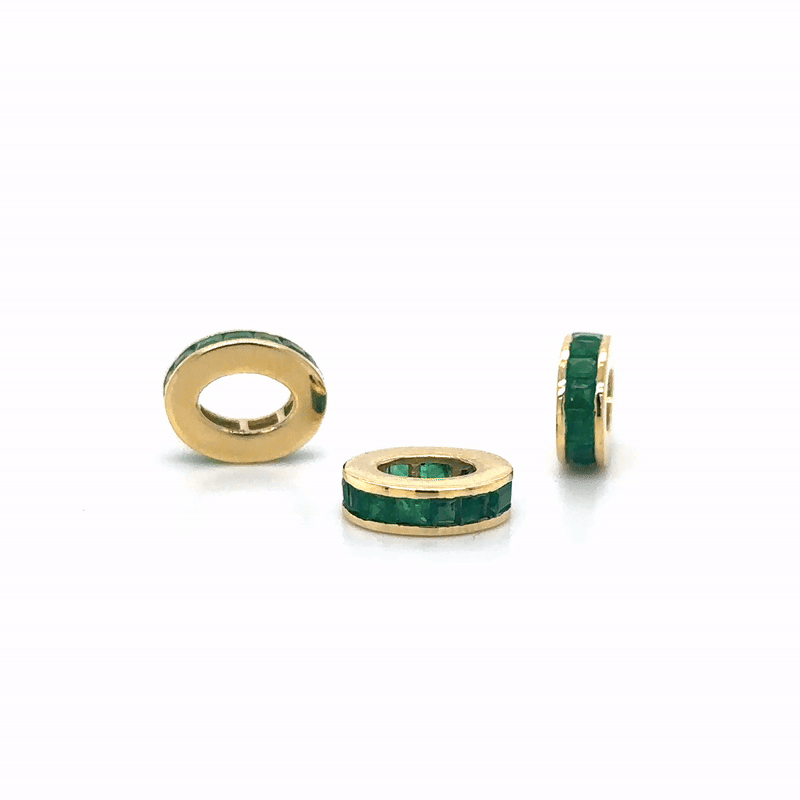 Colgante Ovalado De Esmeralda En Oro Amarillo De 14 Kt 0.45 Ct.