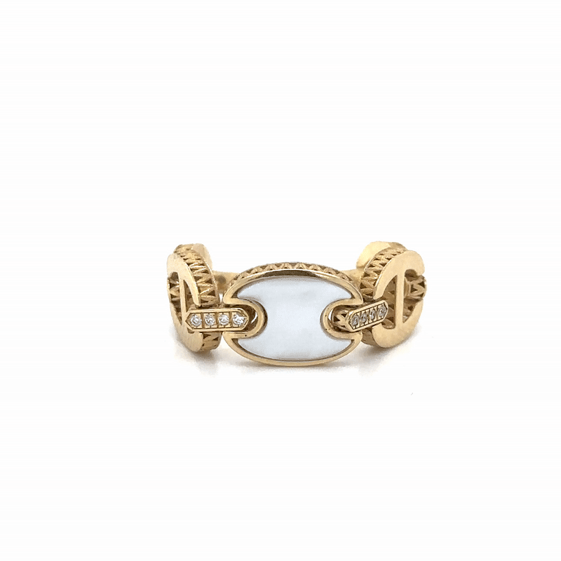 Anillo De Oro Amarillo De 14 Quilates De Nácar Y Diamantes 0.04 Ct.