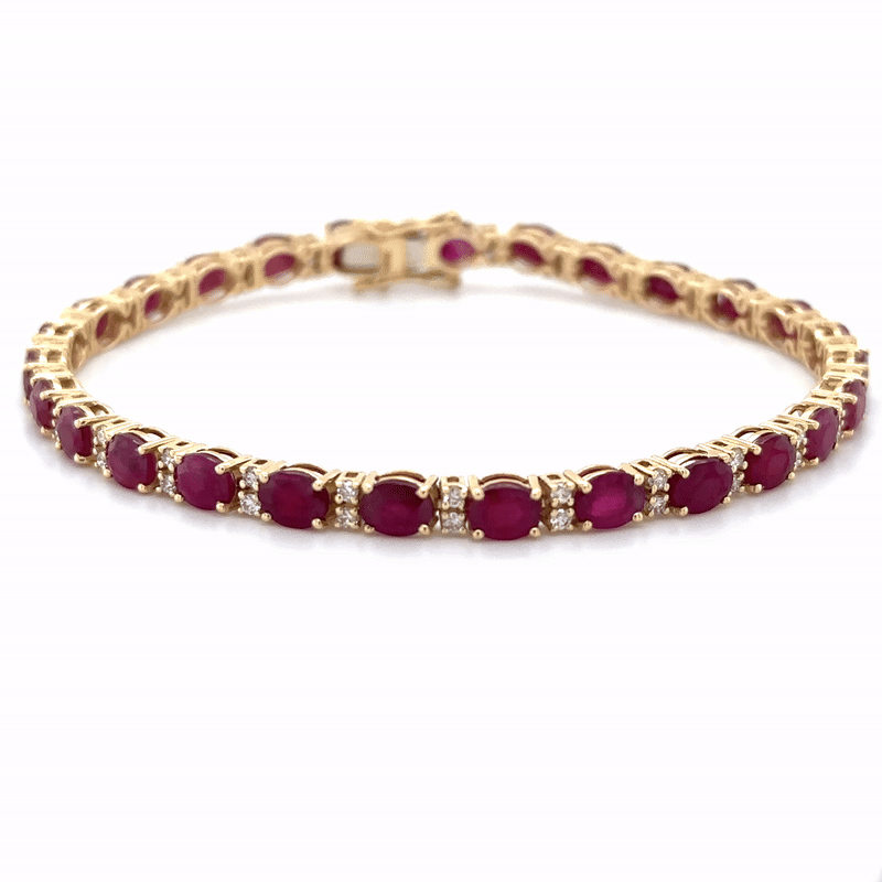 Pulsera De Oro Amarillo De 14 Quilates Con Rubíes Y Diamantes 10.9 Ct.