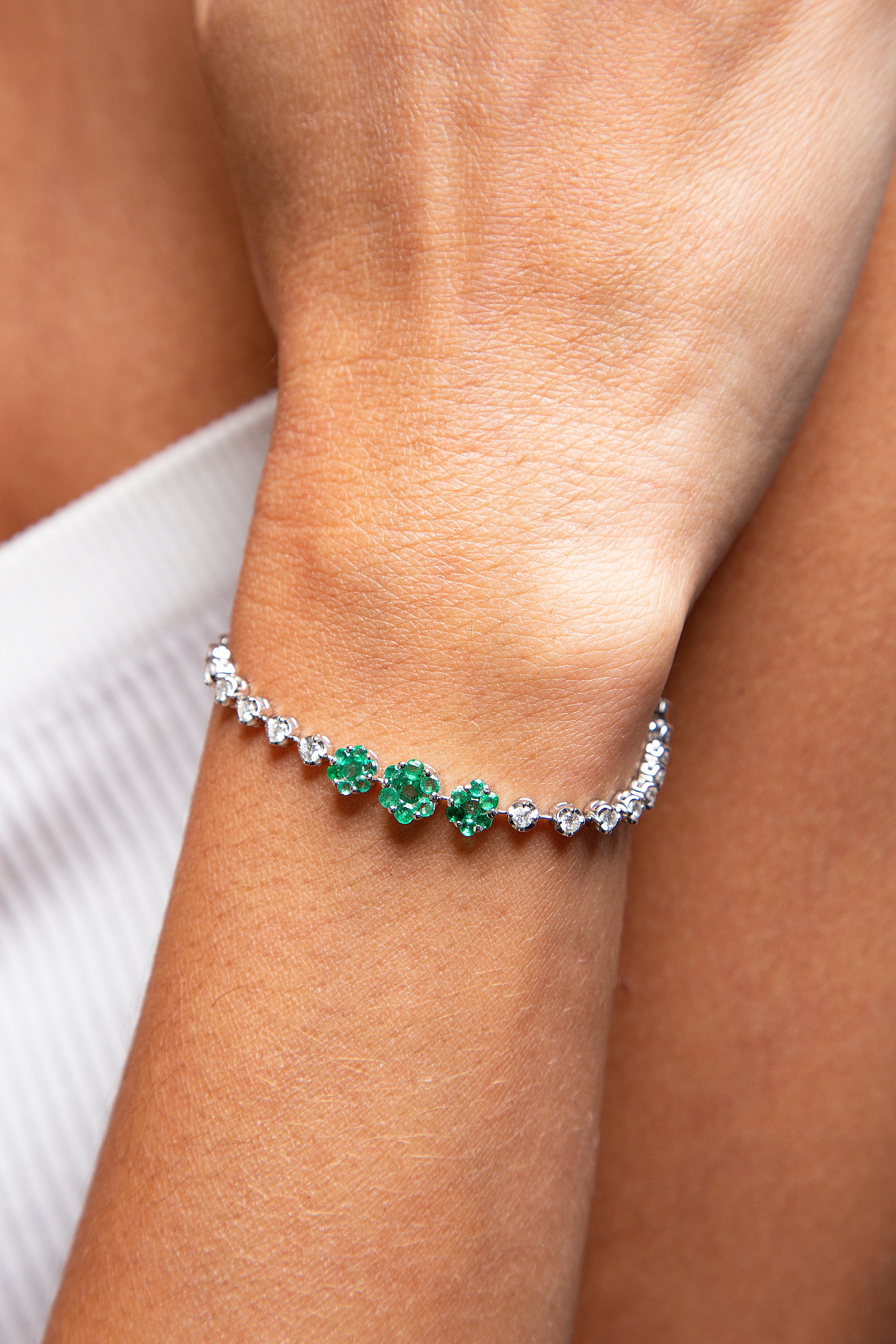 Pulsera Tennis Diamante Esmeralda Oro Blanco 14K 2.16 ct.