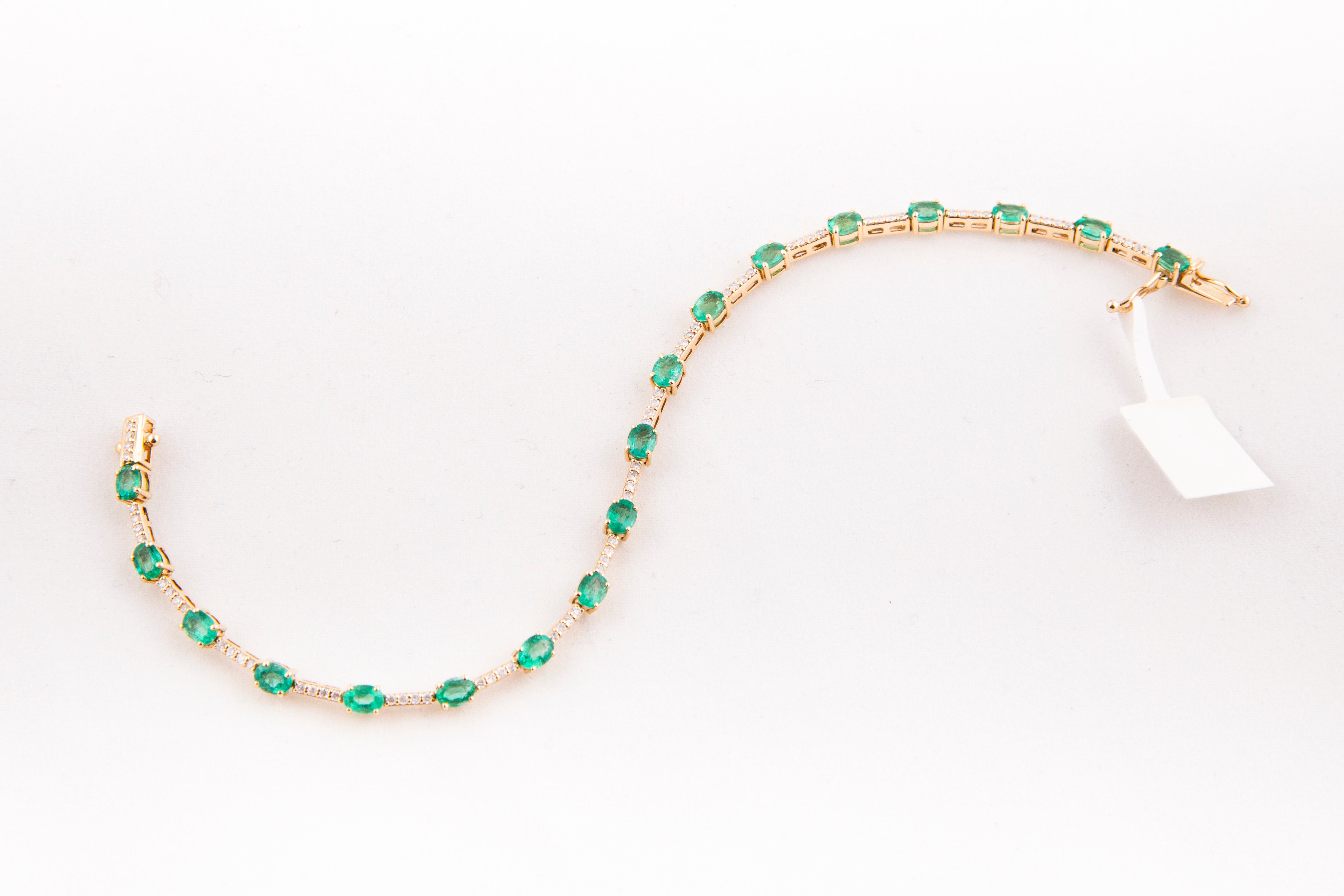Pulsera Diamante Esmeralda Oro Amarillo 14K 3.67 ct.