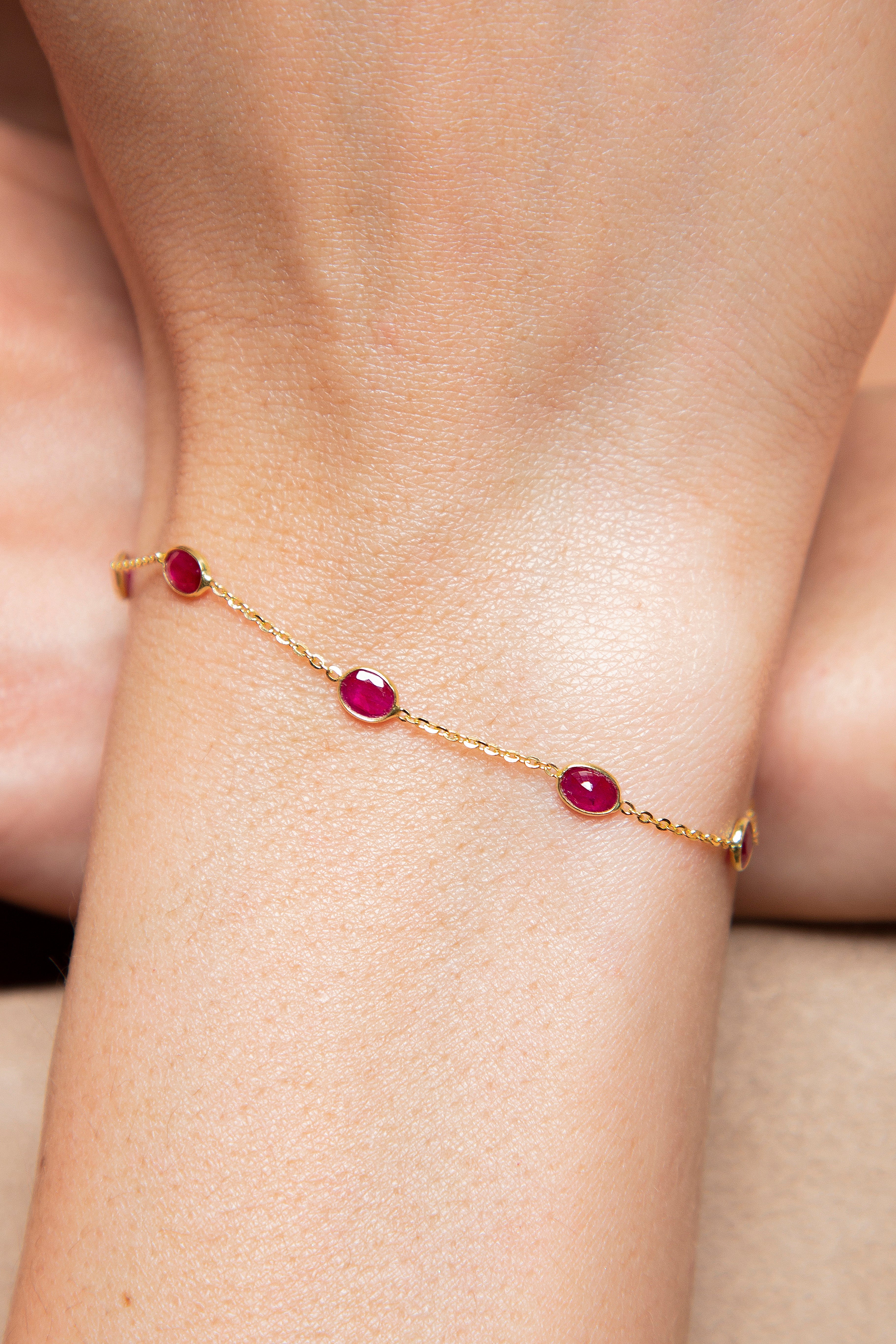 Pulsera Rubí Oro Amarillo 18K 2.13 ct.