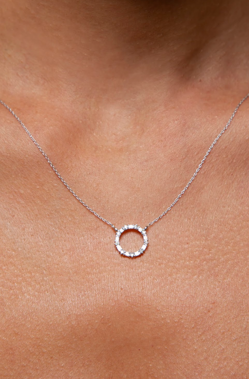 Collar Dije Diamante Oro Blanco 14K 0.23 ct.