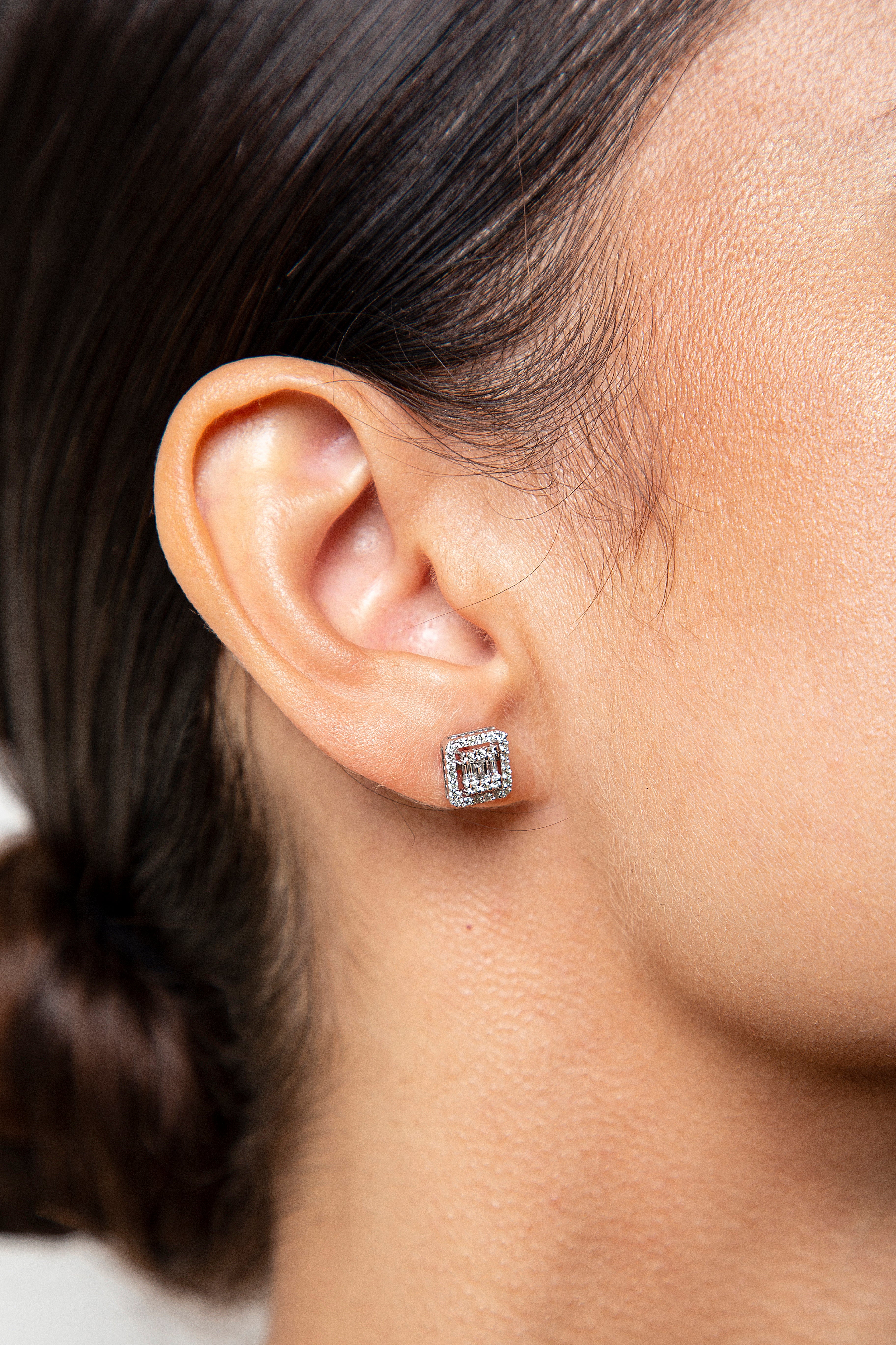 Aretes Studs Diamante Oro Blanco 14K 0.44 ct.