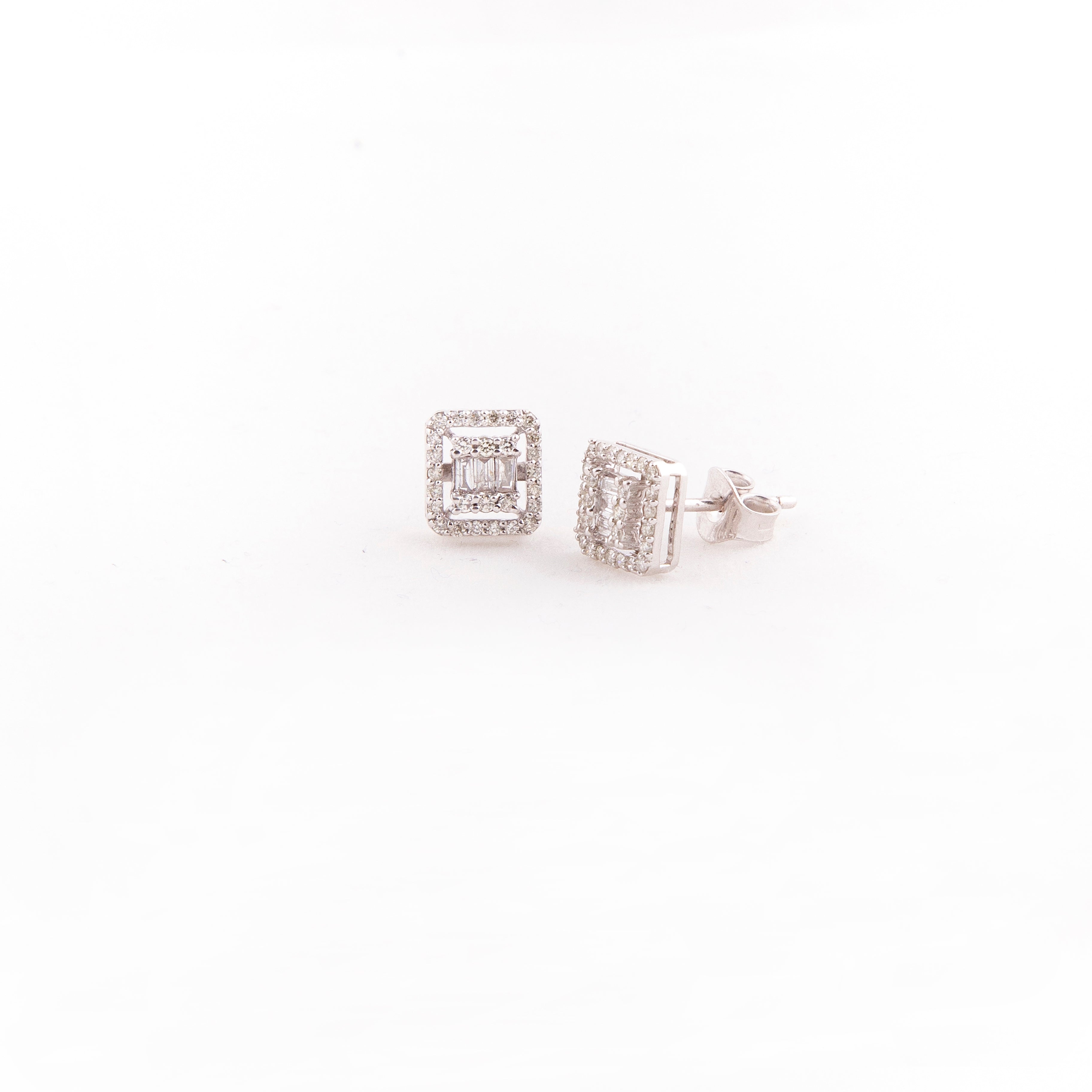 Aretes Studs Diamante Oro Blanco 14K 0.44 ct.