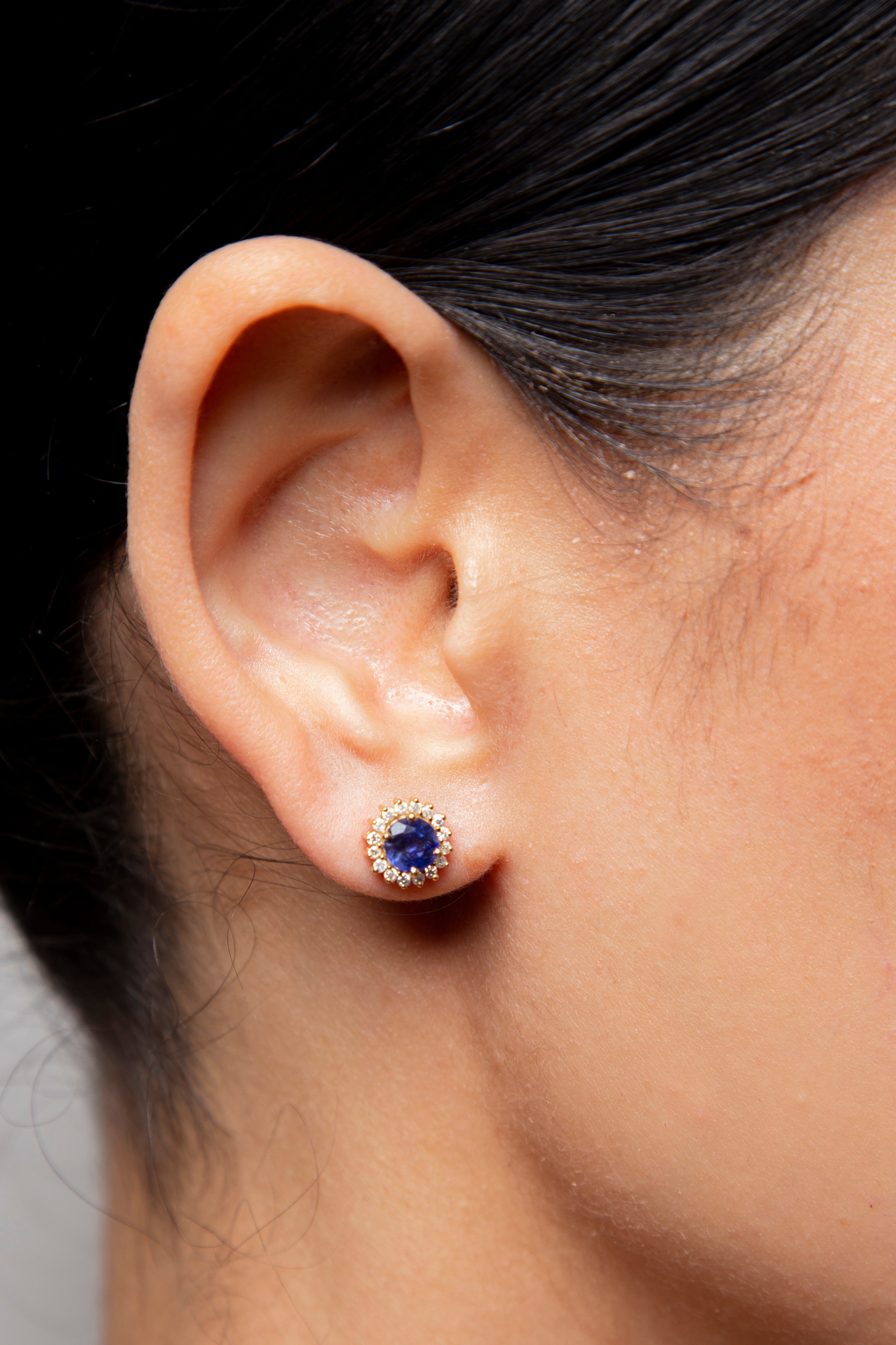 Aretes Halo Diamante Zafiro Oro Amarillo 14K 1.8 ct.