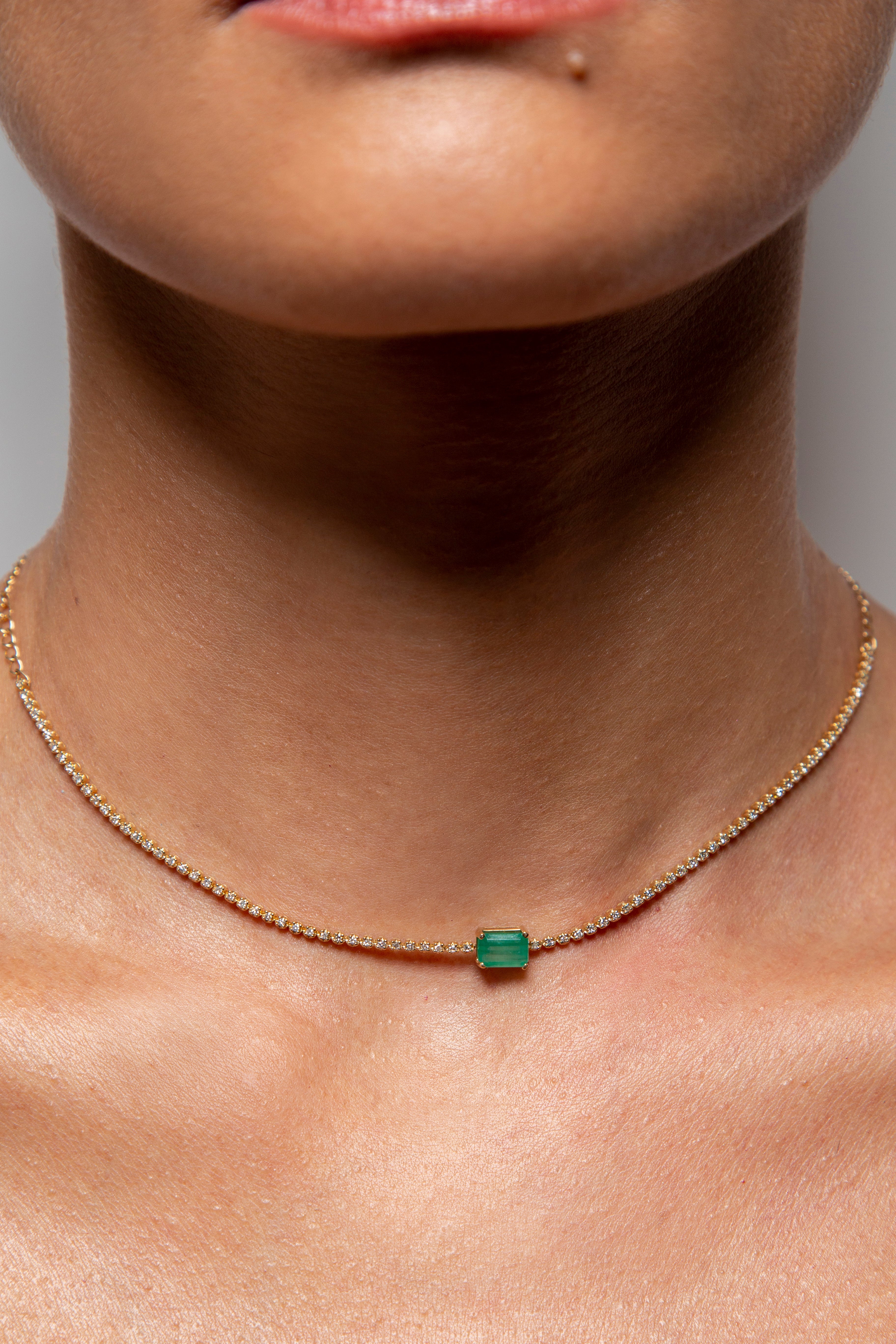 Collar Choker Diamante Esmeralda Oro Amarillo 14K 1.5 ct.