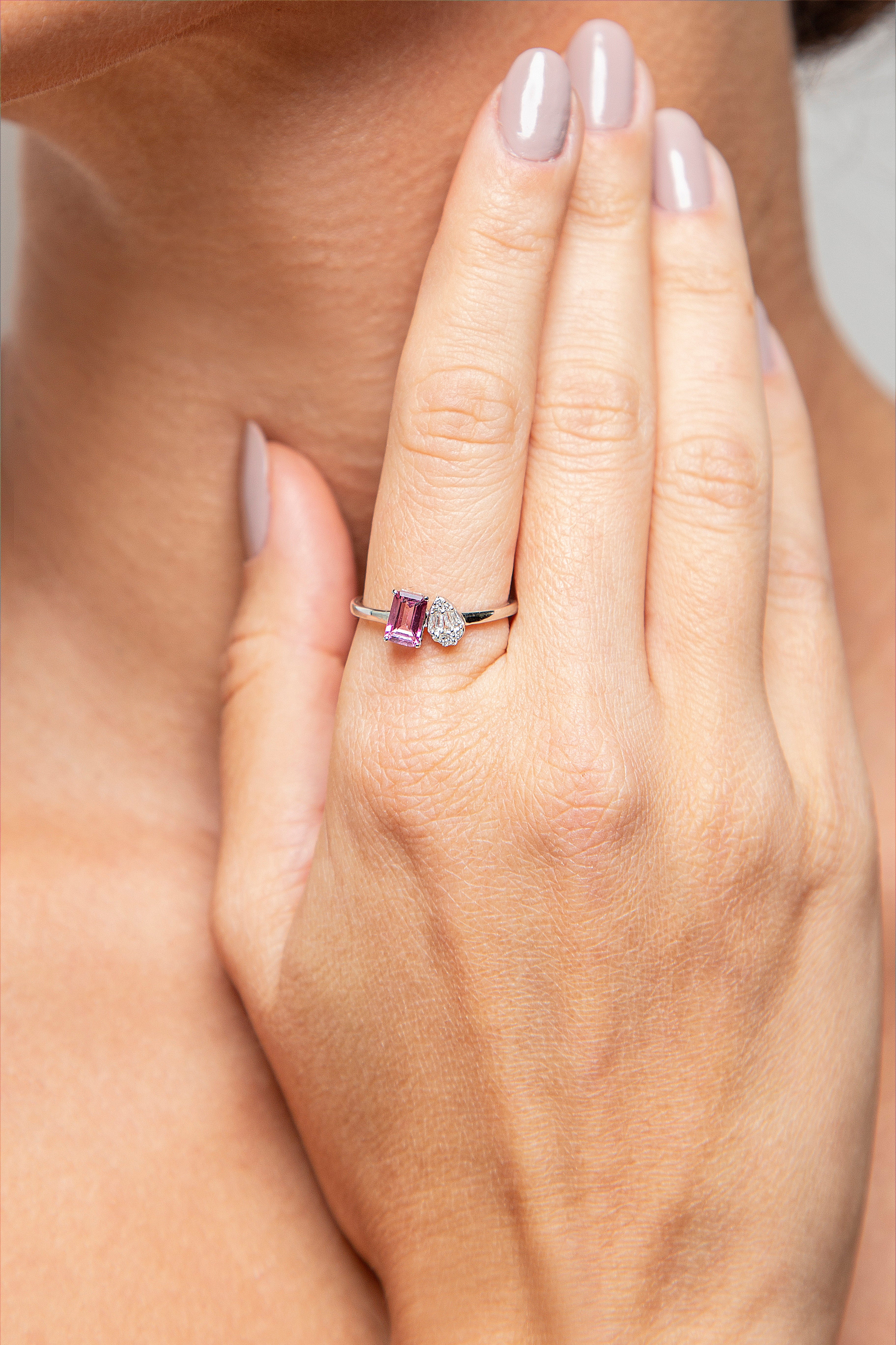 Anillo Diamante Zafiro Rosa Oro Blanco 14K 0.78 ct.