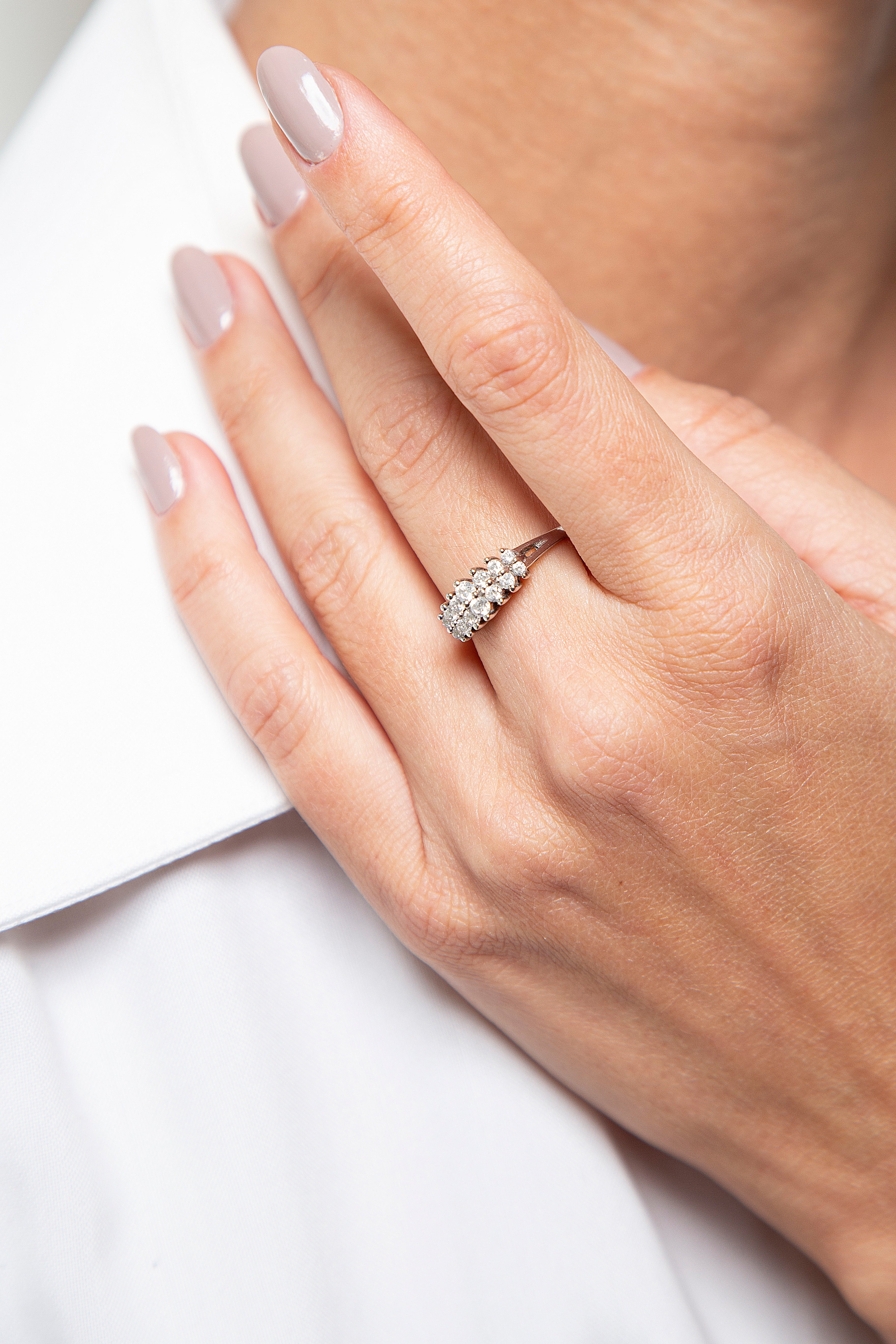 Anillo Doble Fila de Diamante Oro Blanco 14K 0.5 ct.