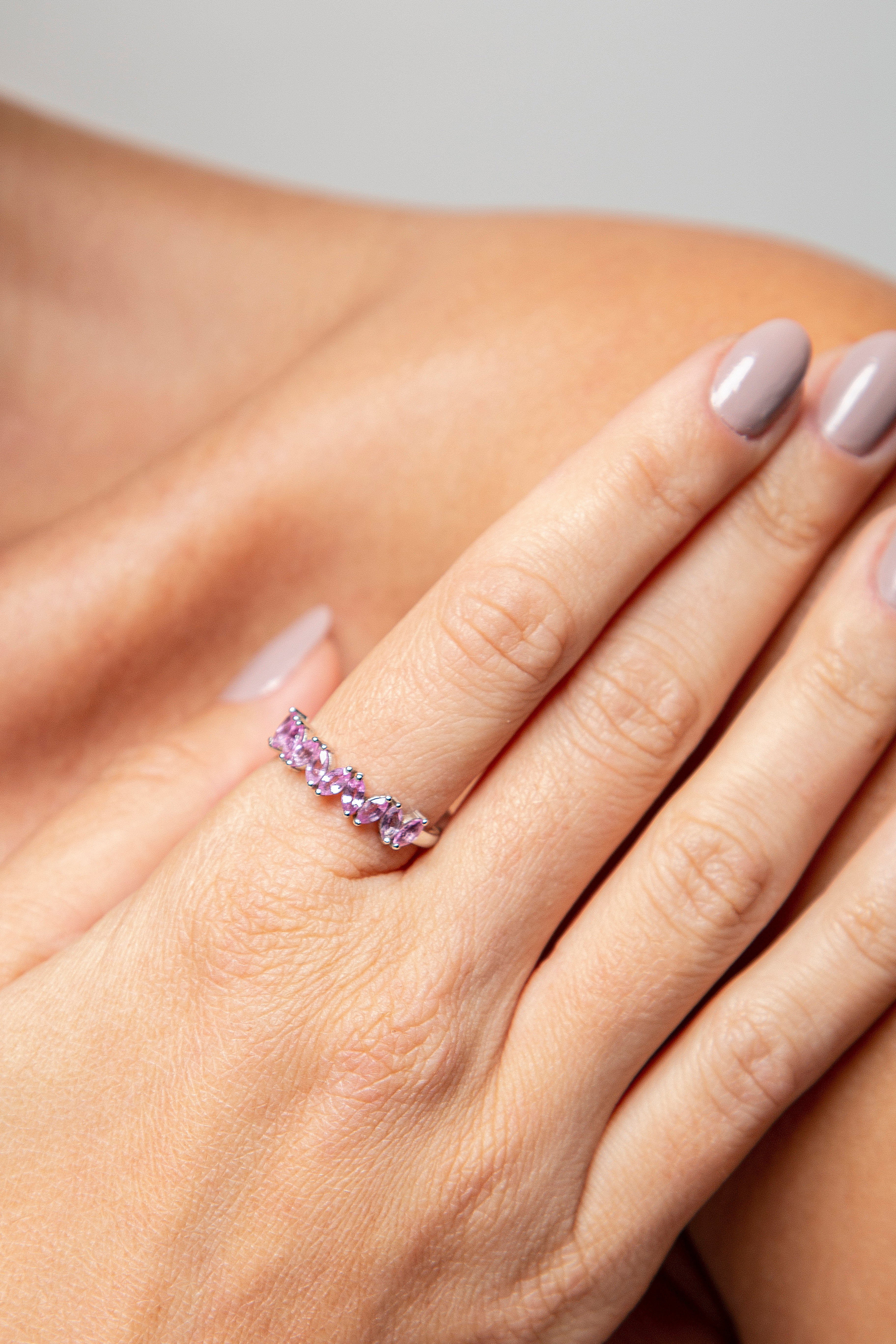 Anillo Zafiro Rosa Oro Blanco 14K 1.19 ct.