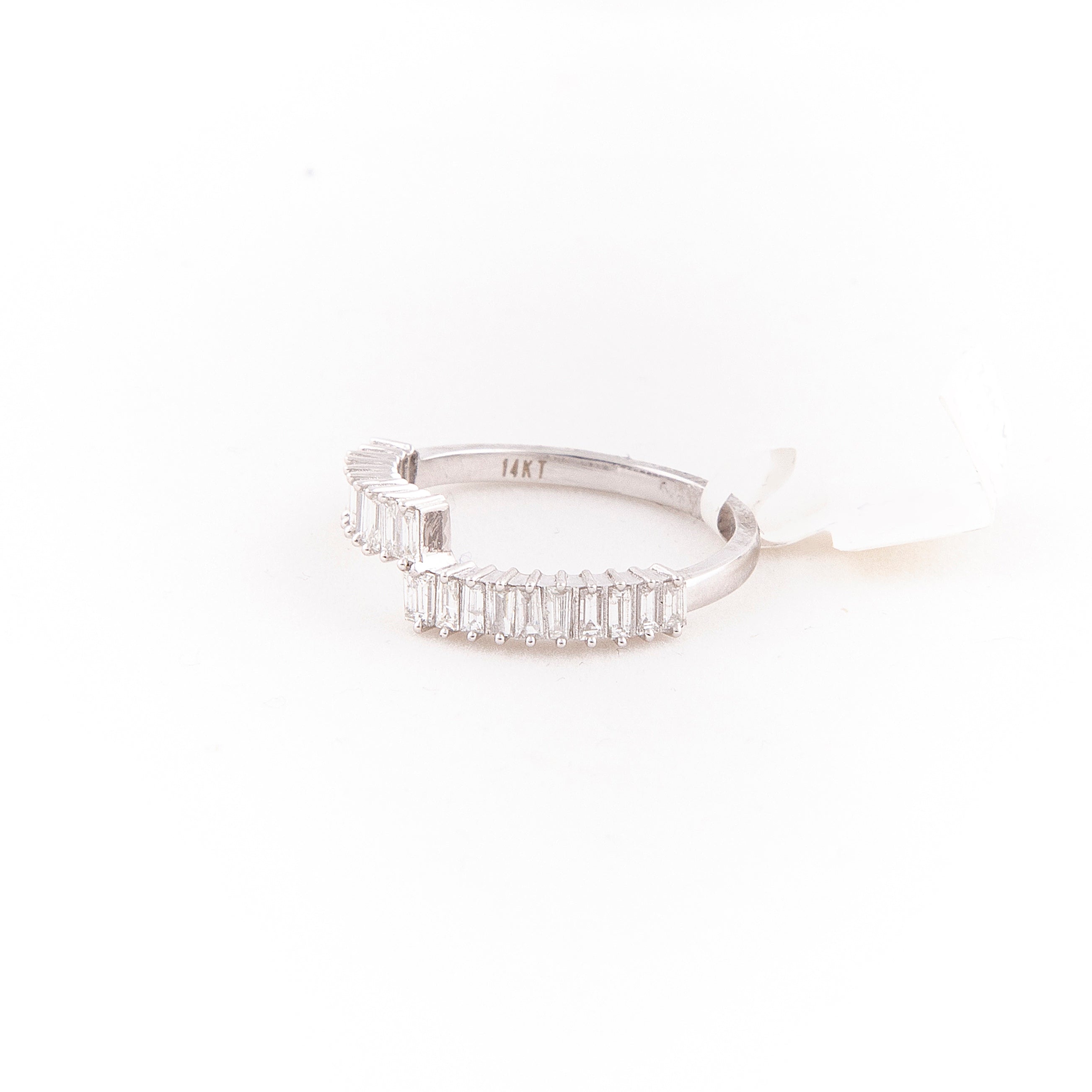 Anillo Bypass Diamante Oro Blanco 14K 0.64 ct.