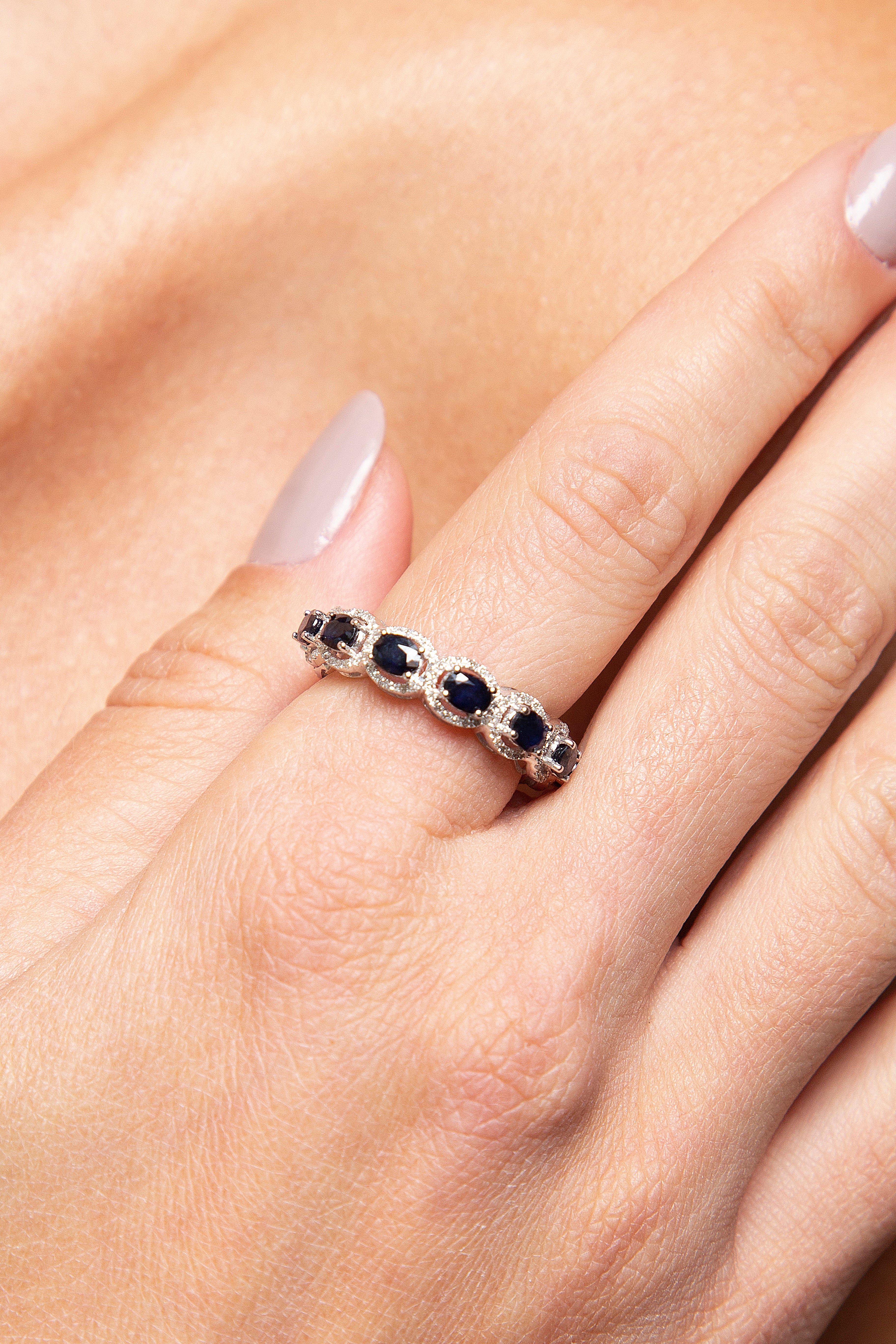 Anillo Churumbela Diamante Zafiro Oro Blanco 14K 2.38 ct.