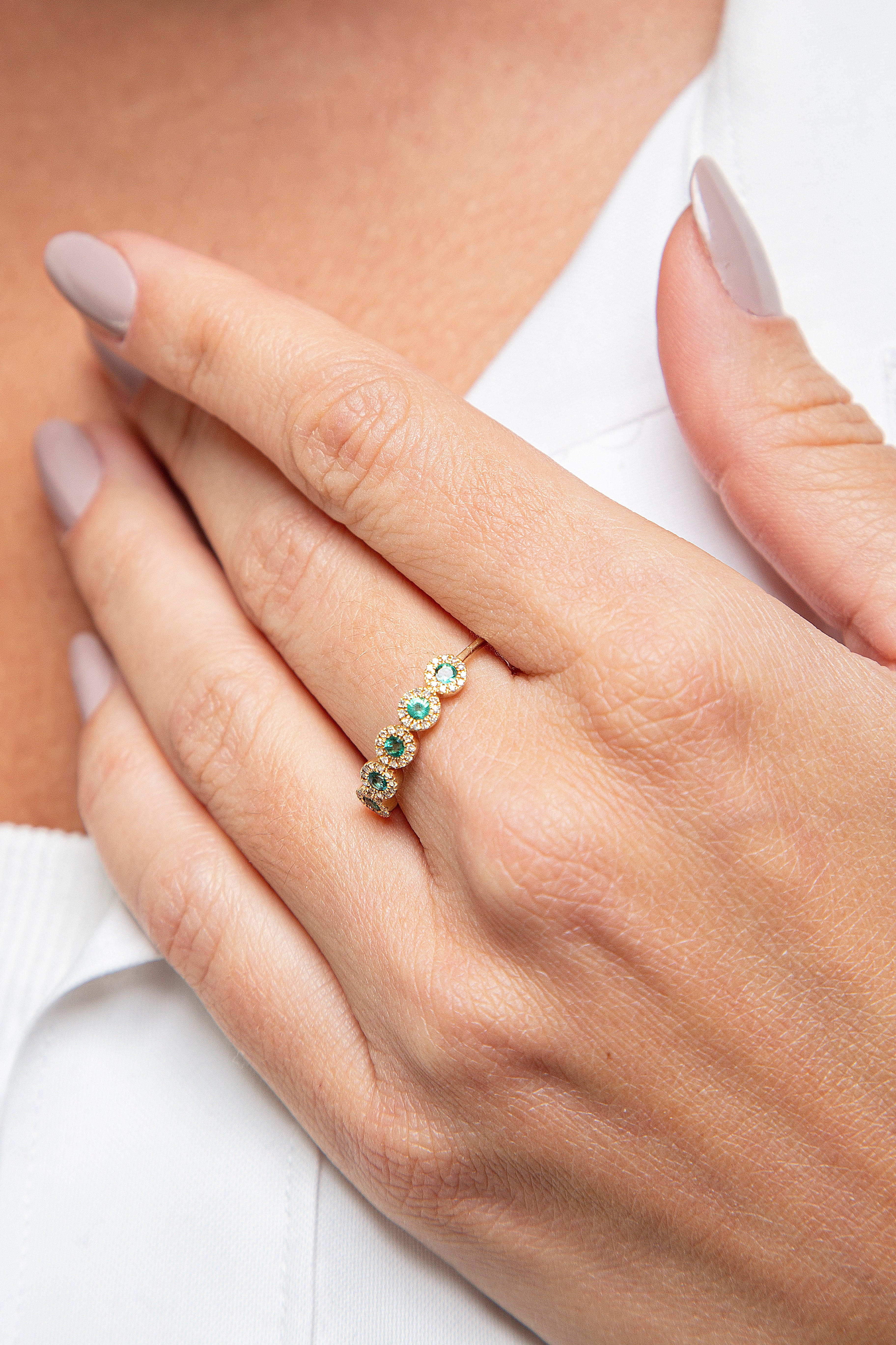 Anillo Diamante Esmeralda Oro Amarillo 14K 0.27 ct.