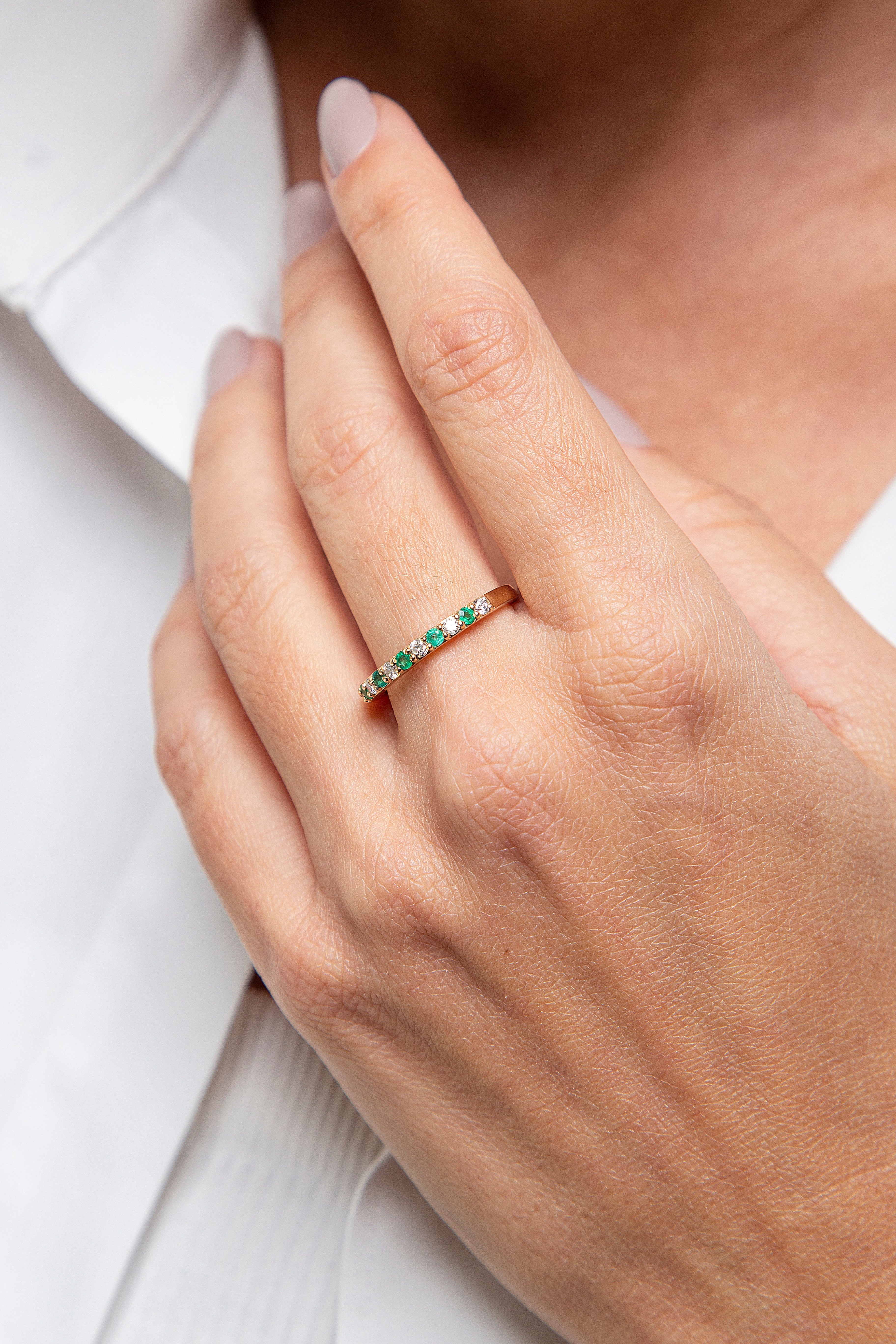 Anillo Churumbela Diamante Esmeralda Oro Amarillo 14K 0.39 ct.