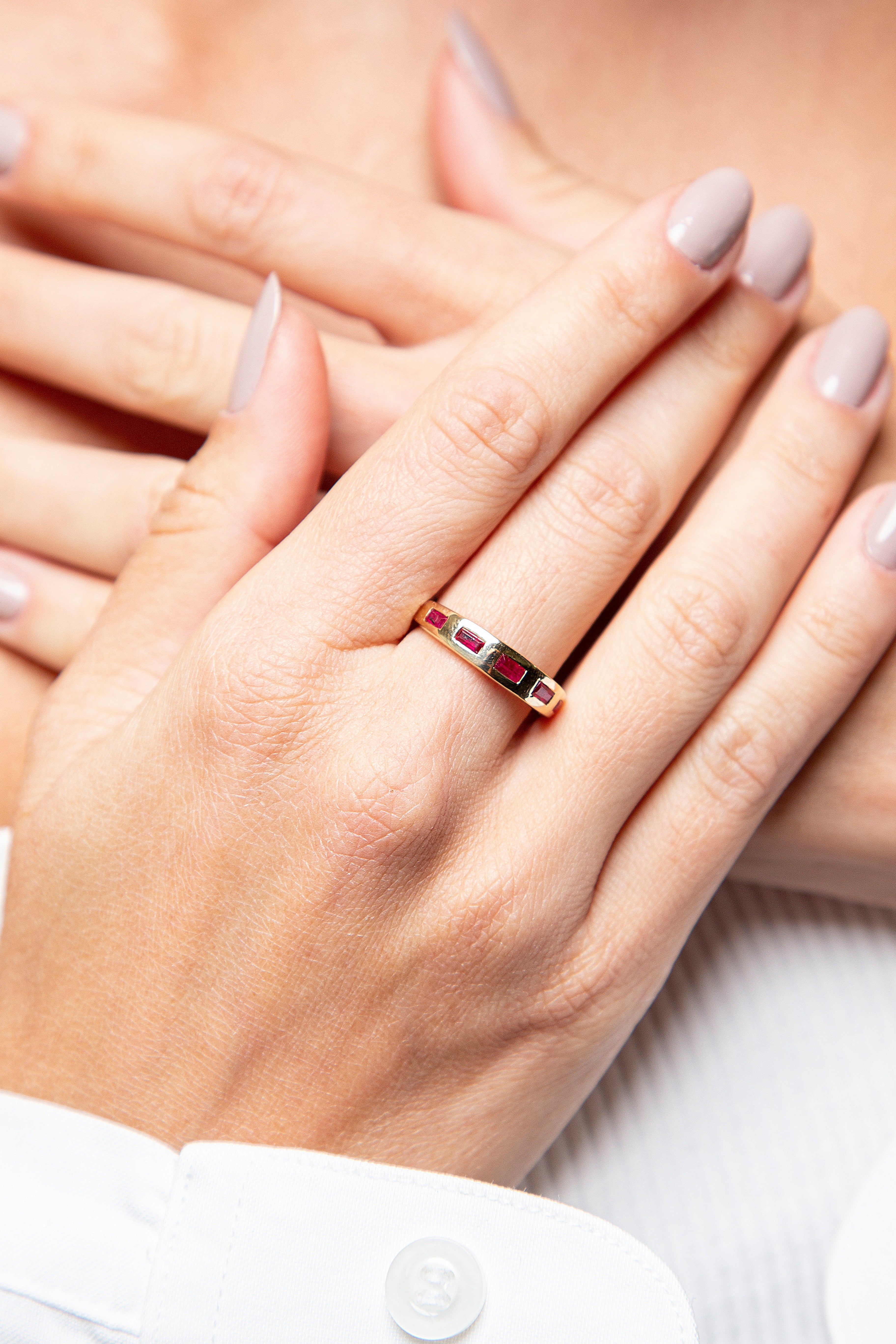 Anillo Rubí Oro Amarillo 14K 0.55 ct.