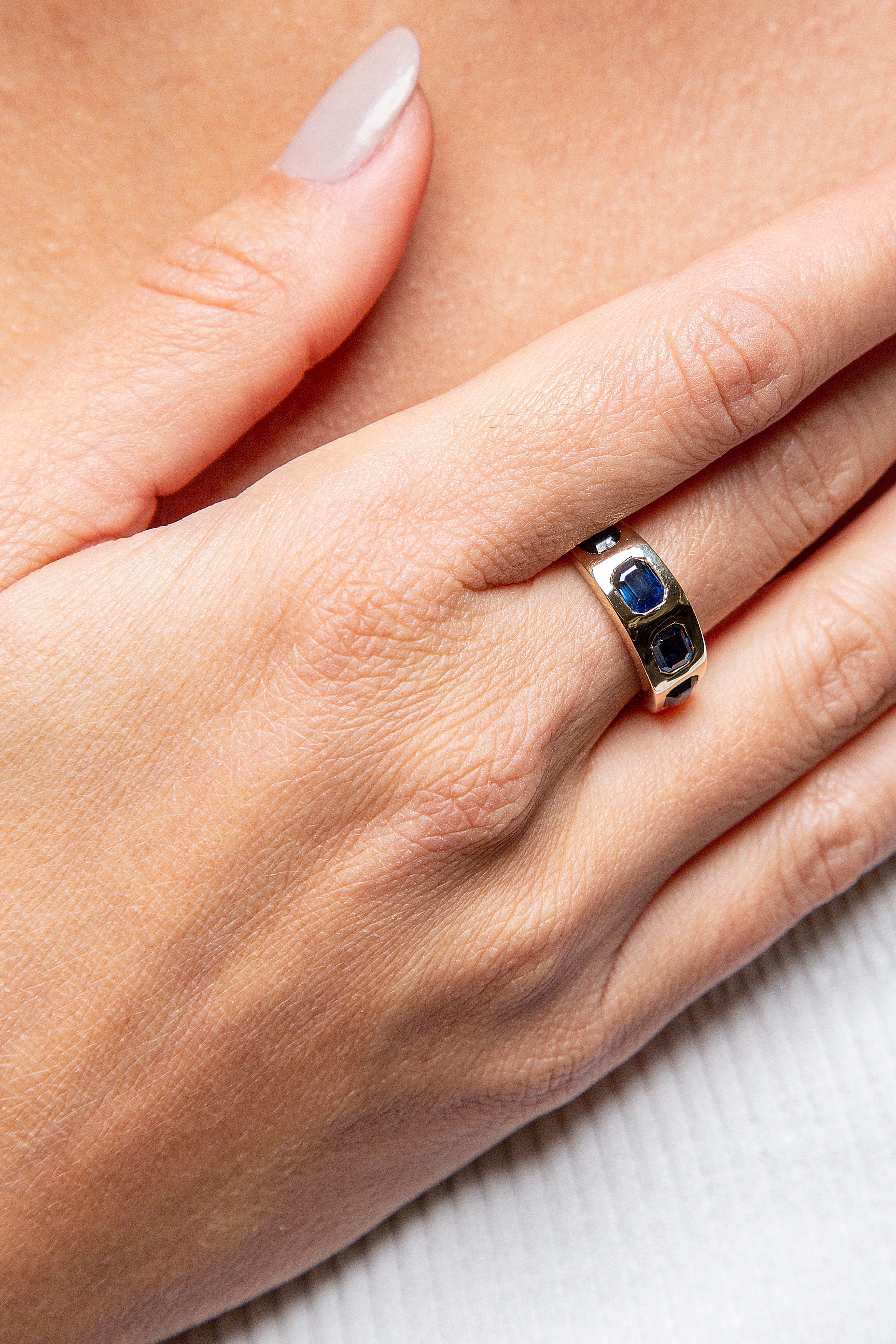 Anillo Zafiro Oro Amarillo 14K 2 ct.