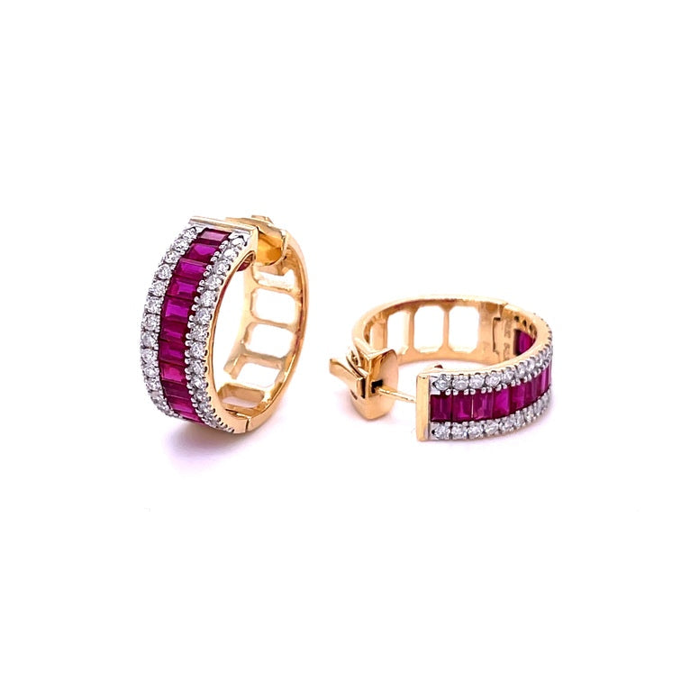 Aretes de Diamantes & Rubí en Oro Amarillo de 14K 3.17ct