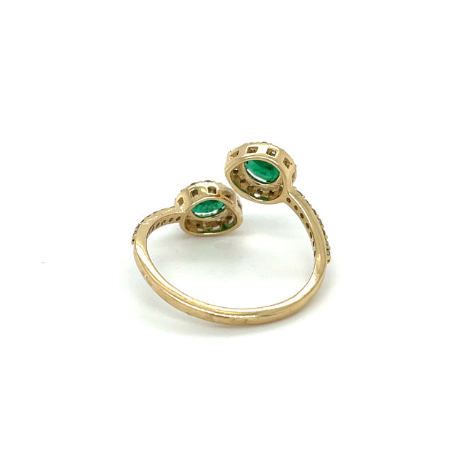 Anillo De Diamantes En Forma De Pera Esmeralda De 14 Quilates 0.88 Ct.