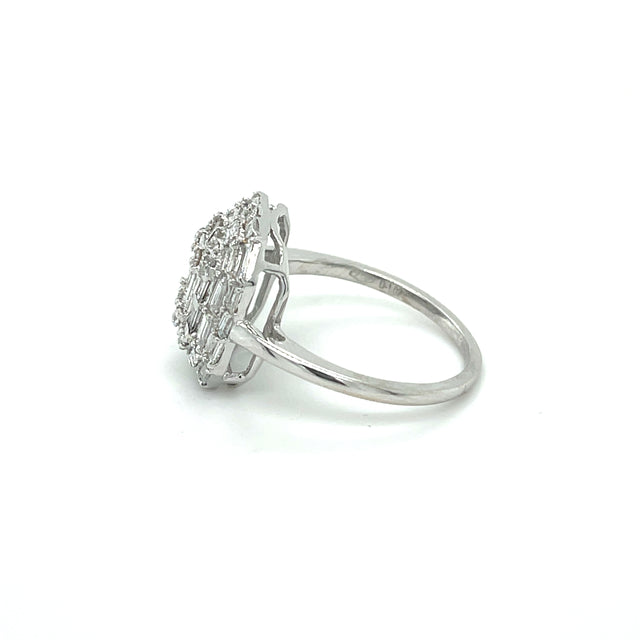 Anillo De Diamantes De Oro Blanco De 18 K 1.02 Ct.