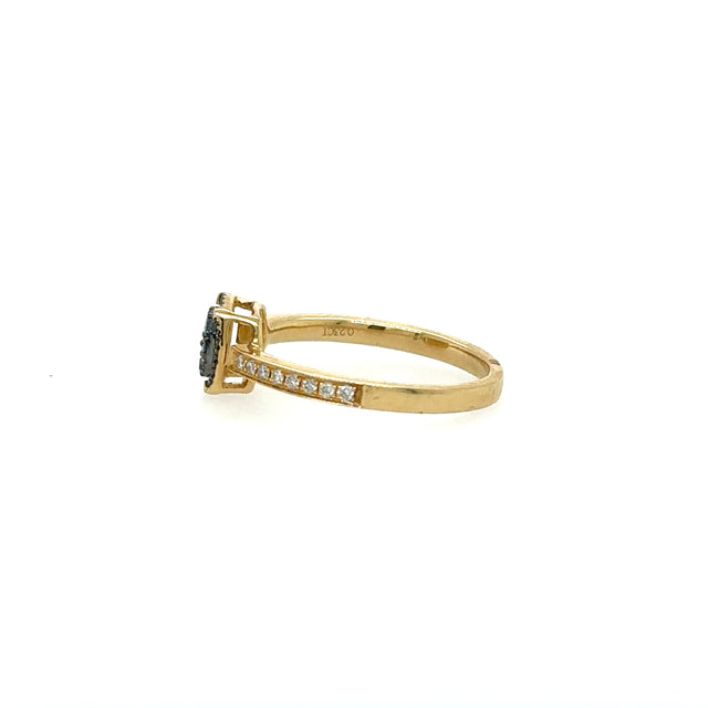 Anillo De Oro Amarillo De 14 Quilates Con Diamantes Blancos Y Azules 0.23 Ct.