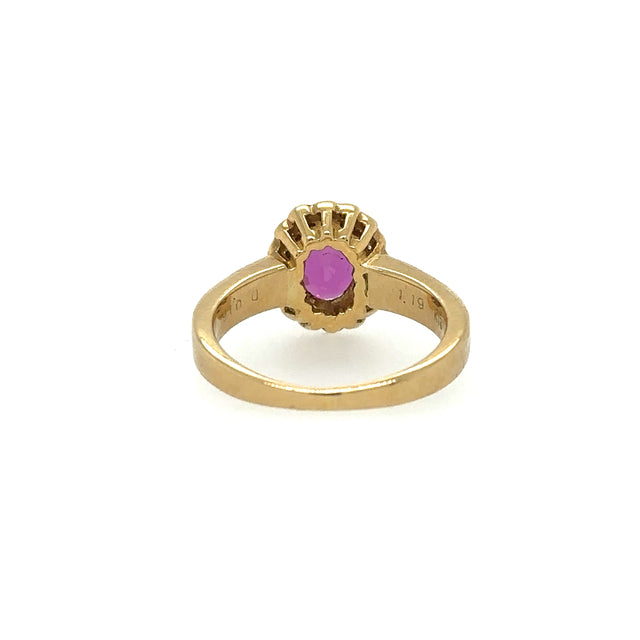 Anillo De Oro Amarillo Con Rubí Y Diamantes 1.35 Ct.