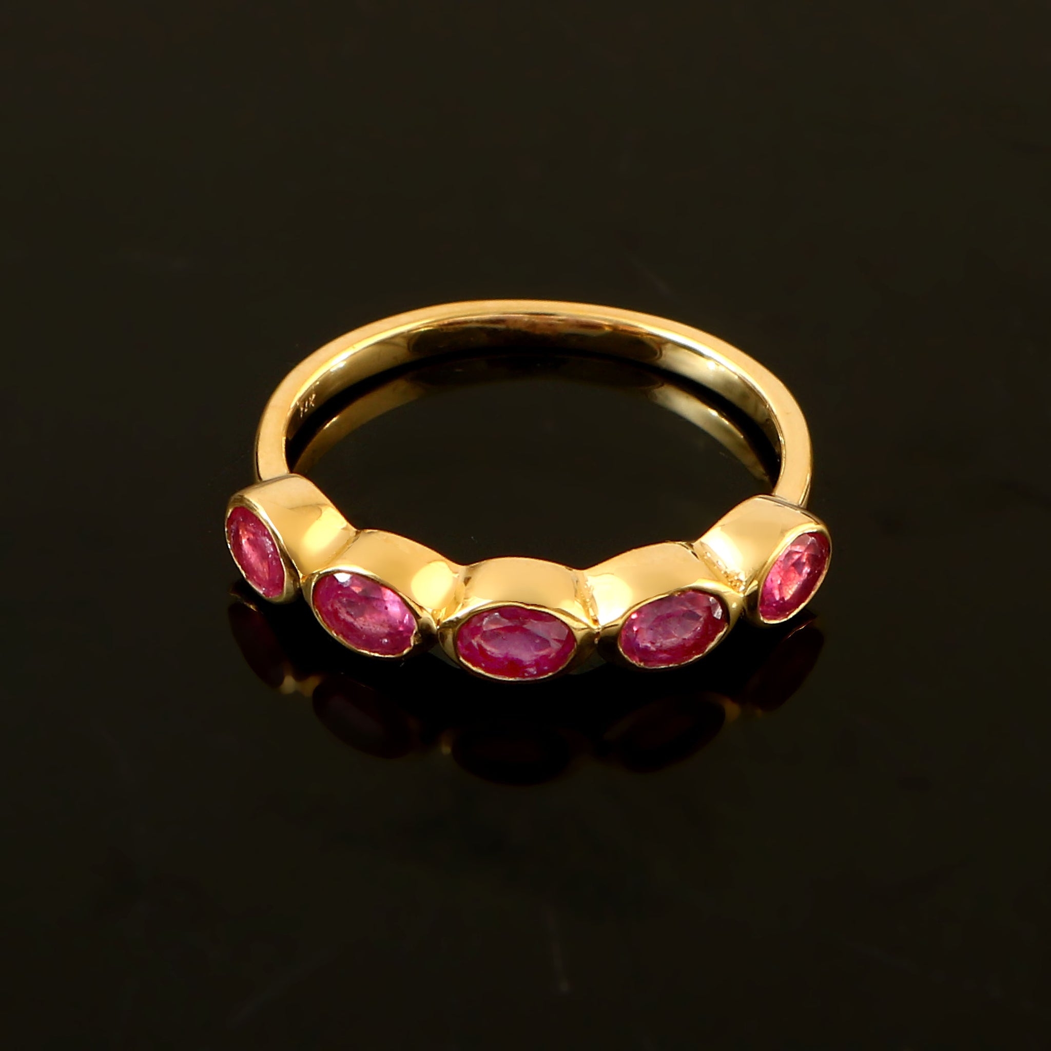 Anillo En Oro Amarillo De 14K Con Zafiro Rosa 1.25 Ct
