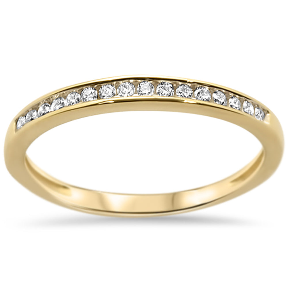 Anillo de Oro Amarillo con Diamantes en Diseño Delicado