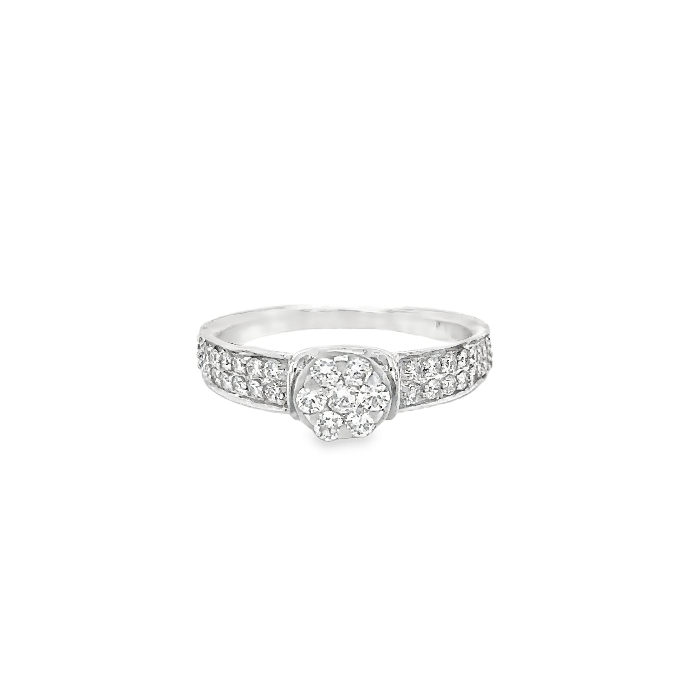 Anillo De Oro Blanco De 14 Quilates Y Diamantes 0.48 Ct.