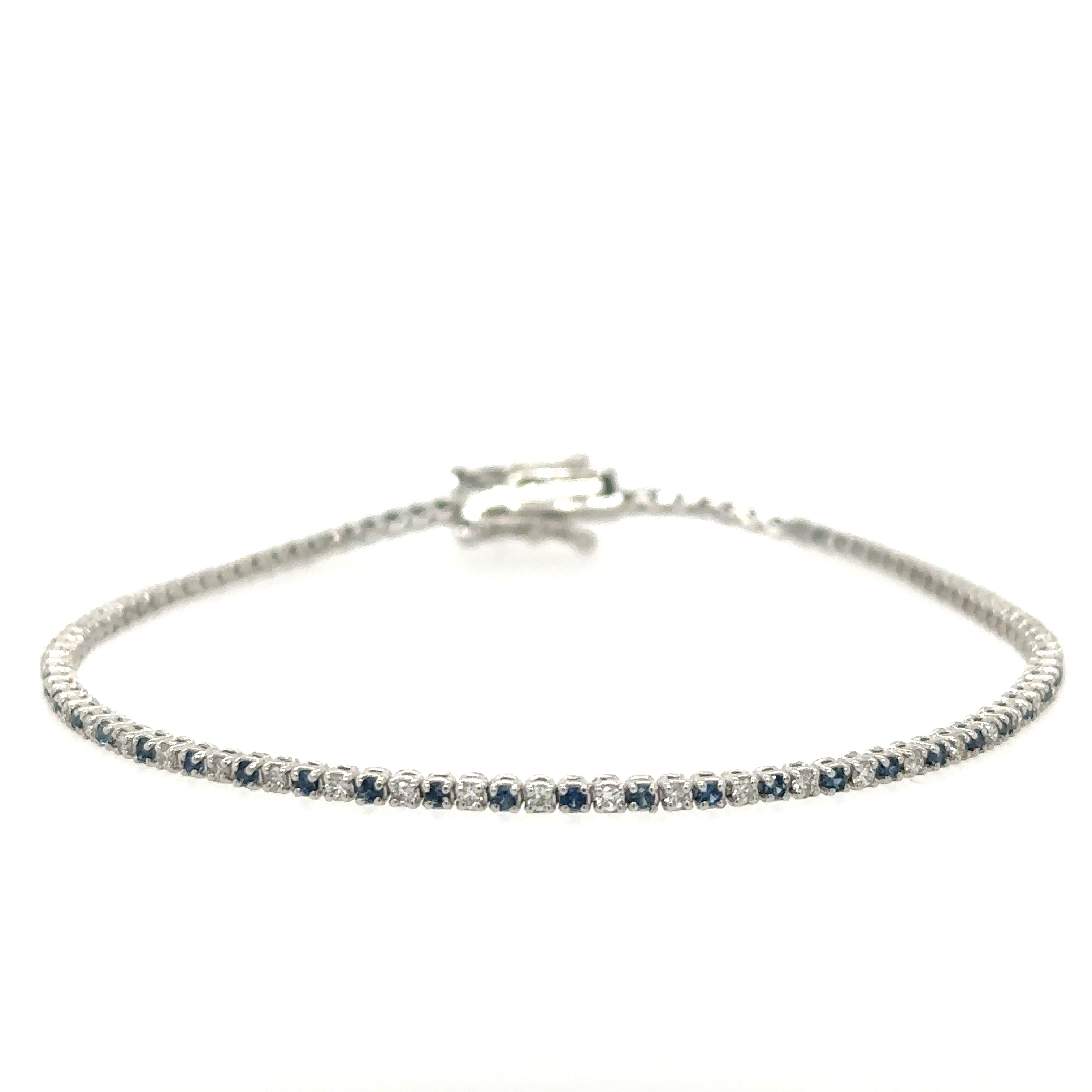 Pulsera De Tenis De Oro Blanco De 14 Quilates Con Diamantes Y Zafiros Azules 1.19 Ct.