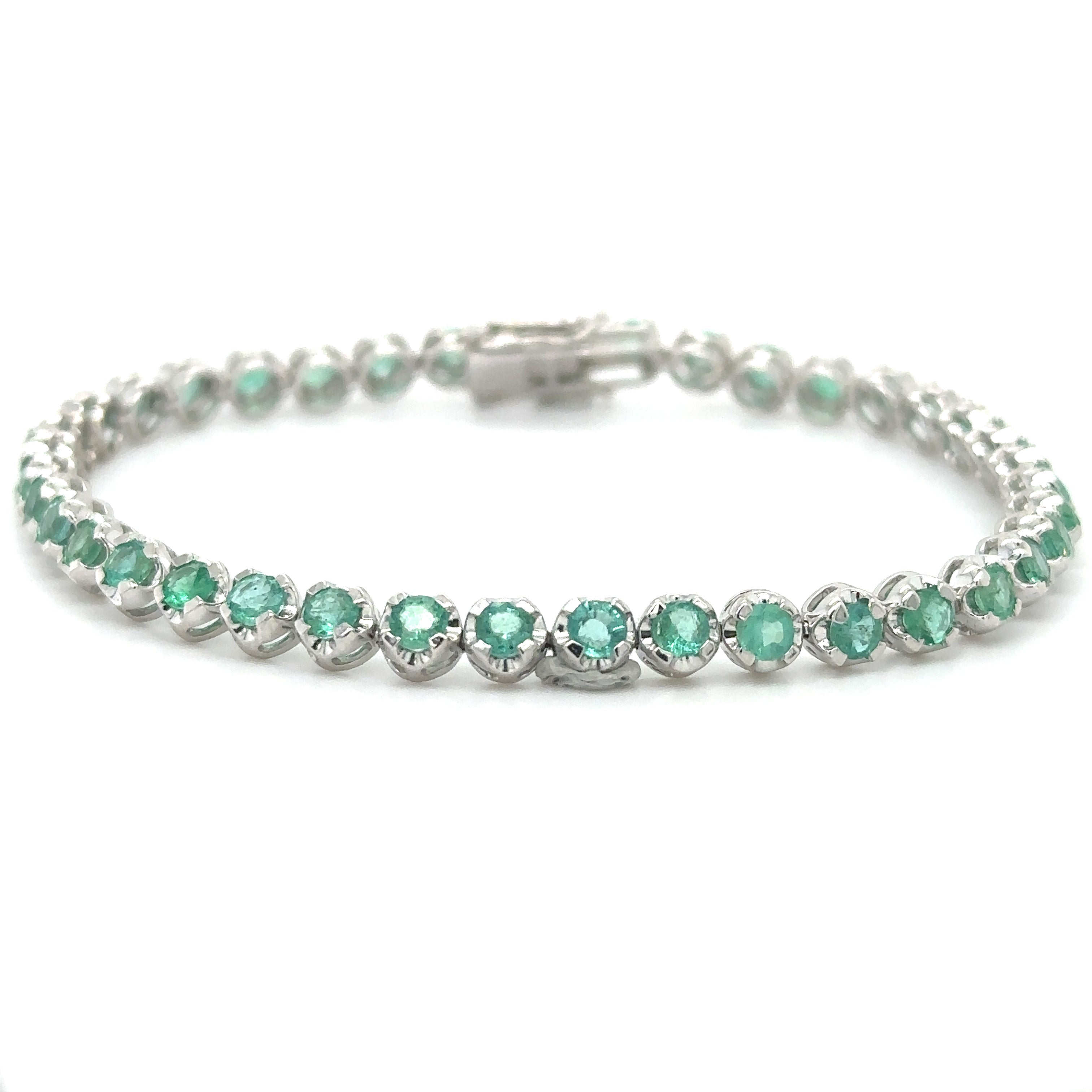 Pulsera De Esmeraldas De Oro Blanco De 14 Kt 4.14 Ct.