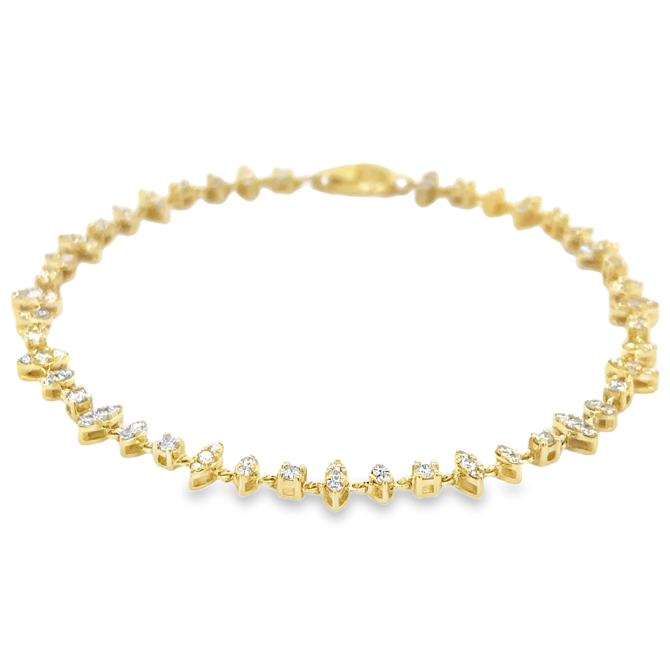 Pulsera De Diamantes De Oro Amarillo De 14 K De   1.23 TCW.