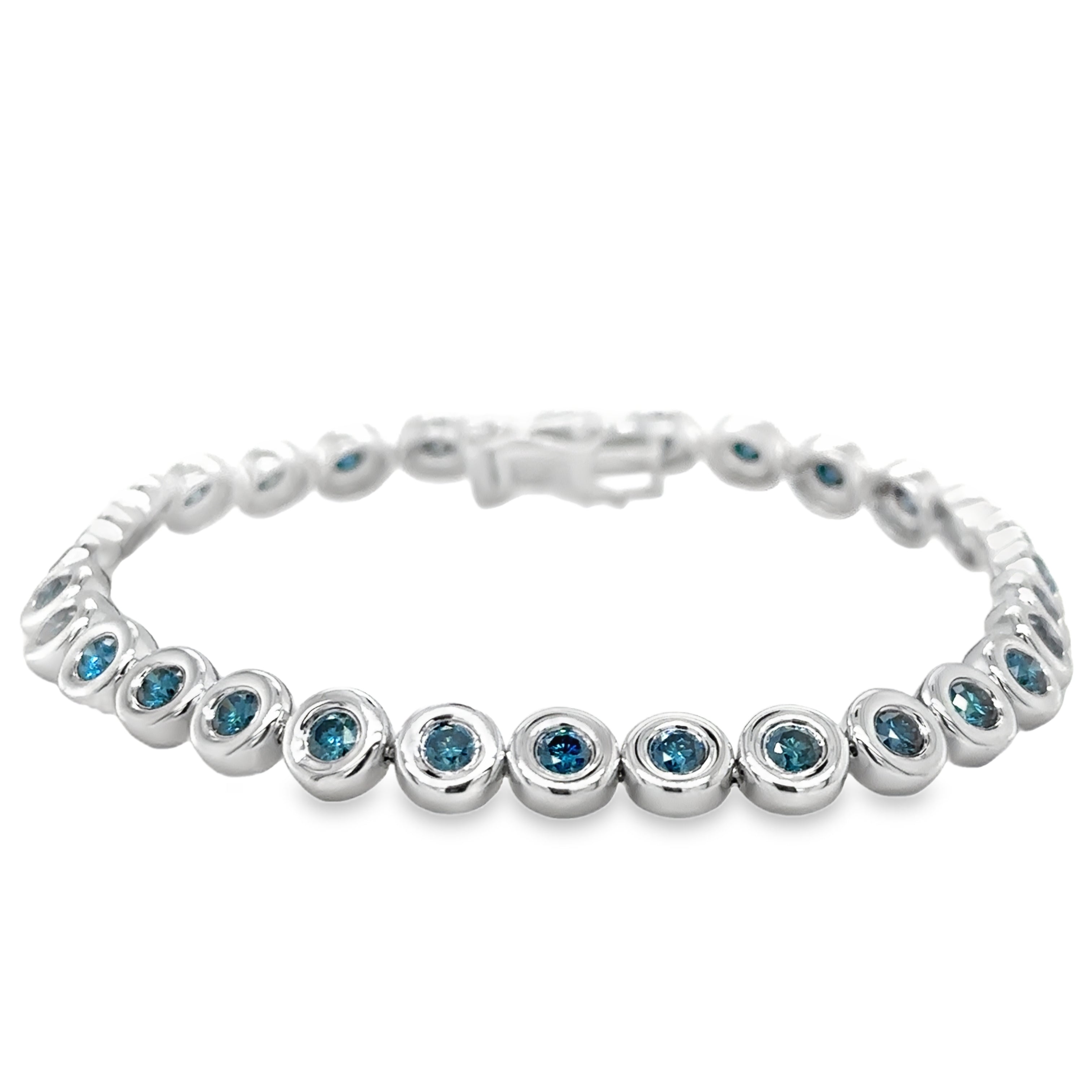 Pulsera De Tenis Con Bisel De Diamantes Azules De Oro Blanco De 14K 3.01 Ct.