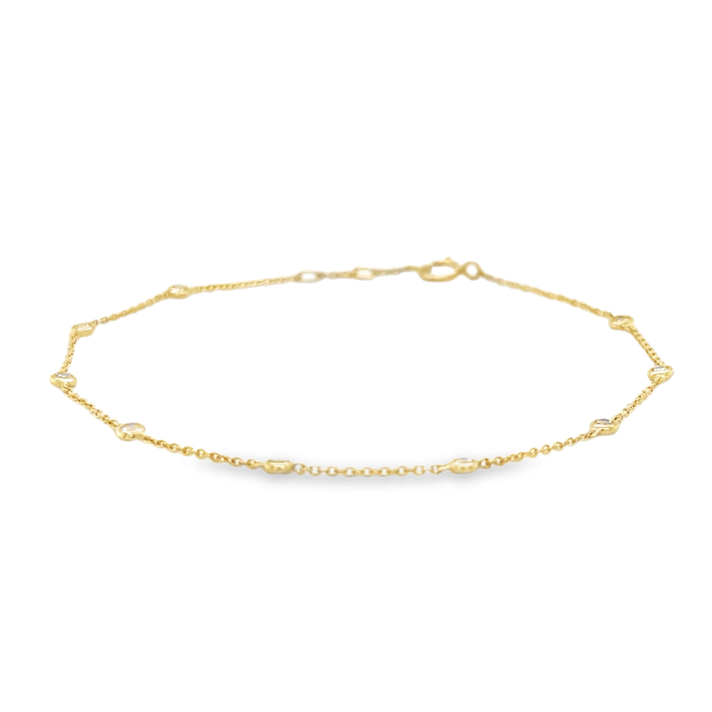 Brazalete De Diamantes Biselados De Oro Amarillo De 14 K