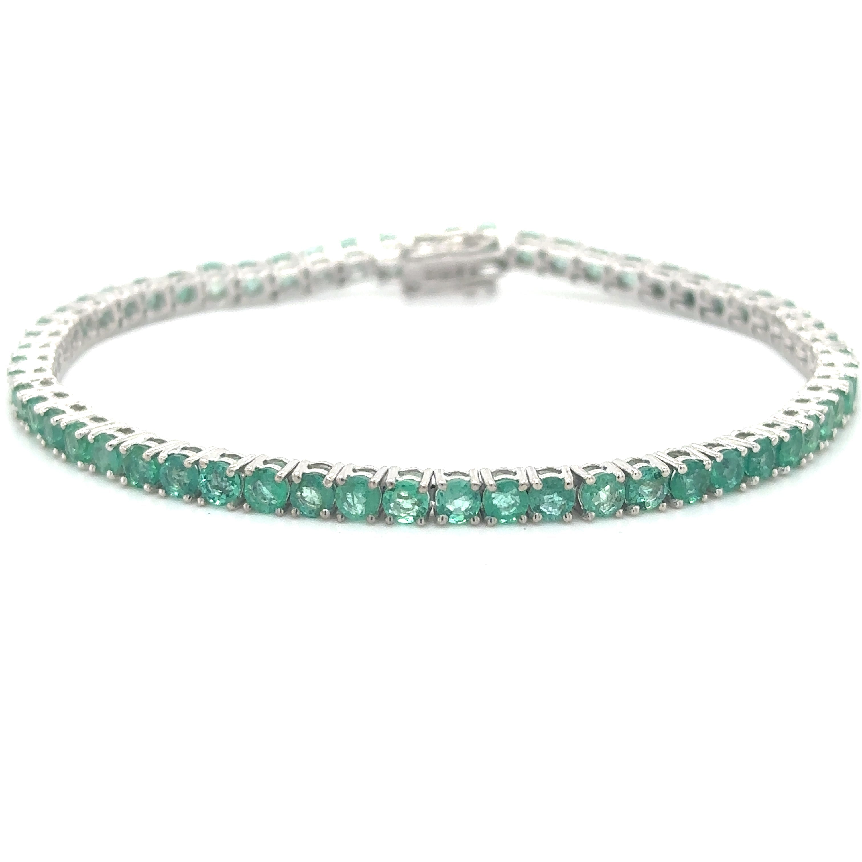 Pulsera De Esmeraldas De Oro Blanco De 14 Kt 6.08 Ct.