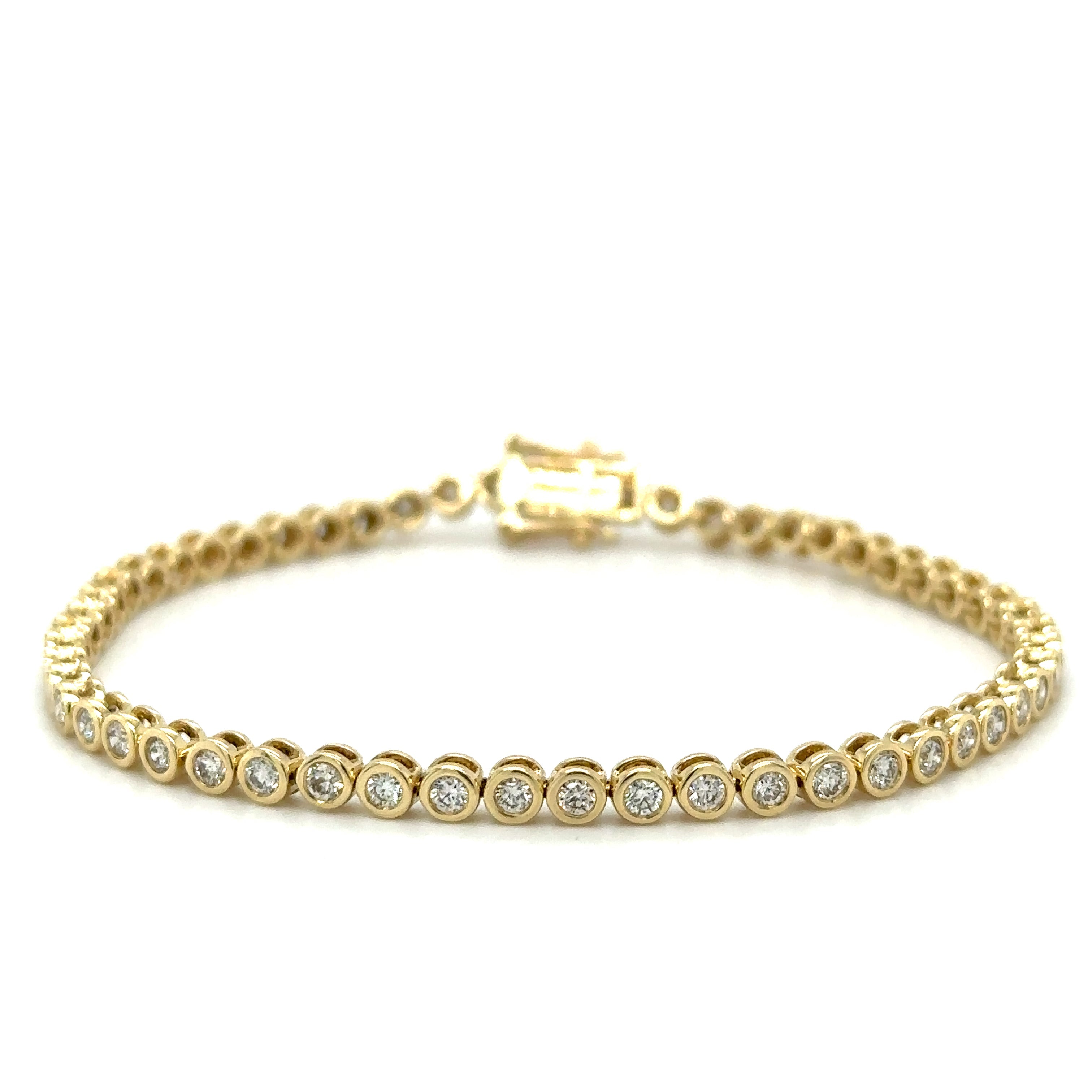 Brazalete Tenis Con Bisel De Diamantes 2 Ct.