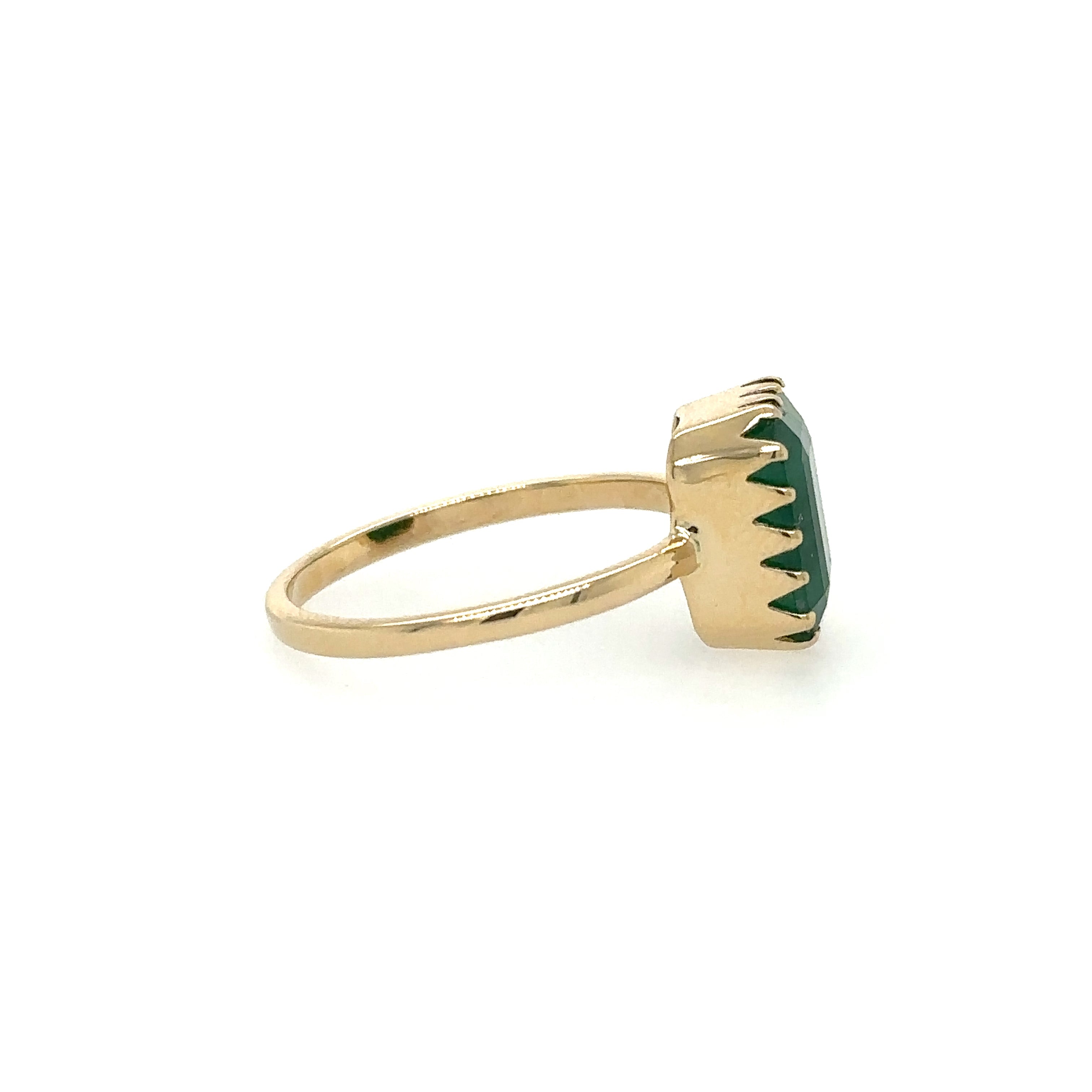 Anillo De Oro Amarillo Y Esmeralda 4.25 Ct.