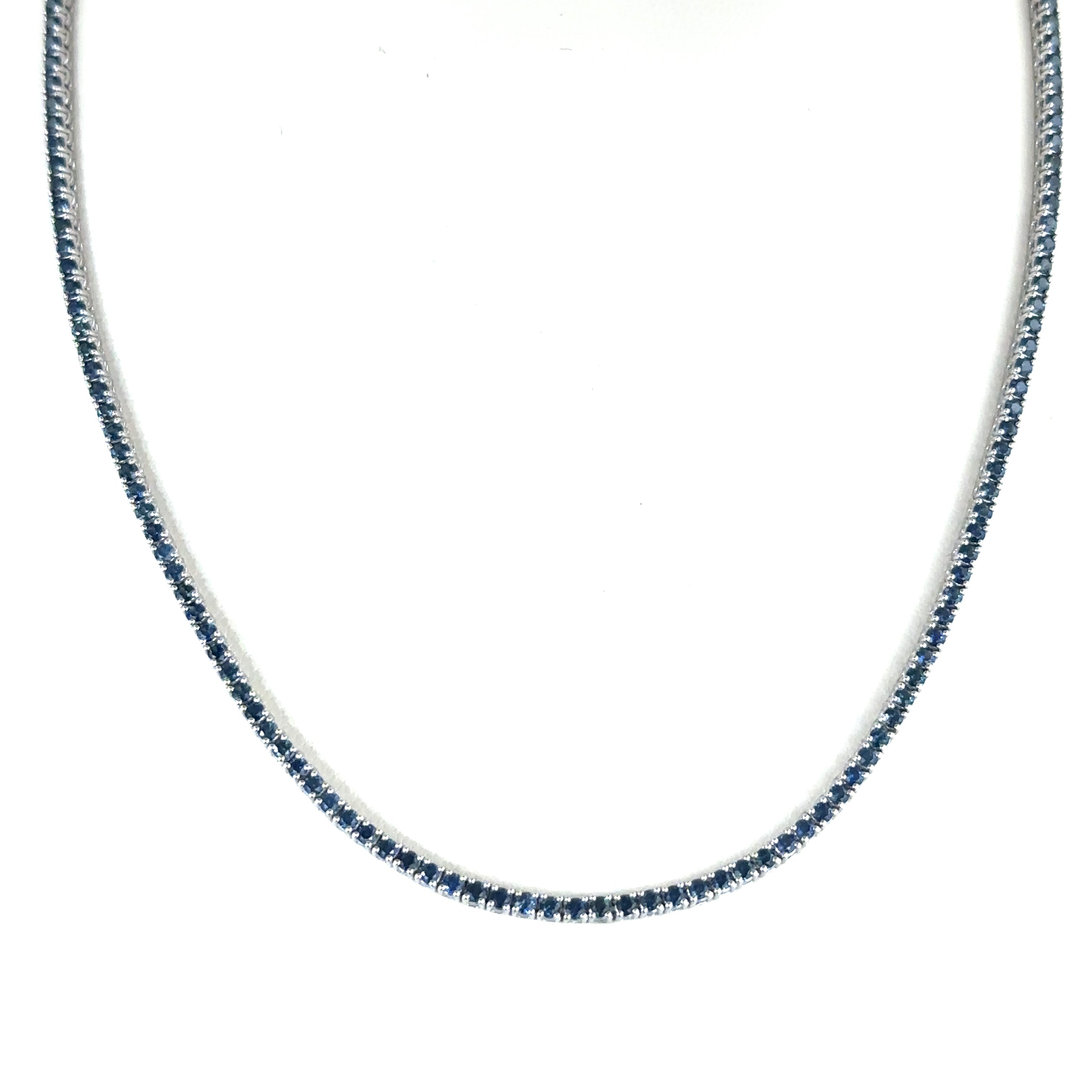 Collar De Zafiro De Oro Blanco De 14Kt 6.14 Ct.