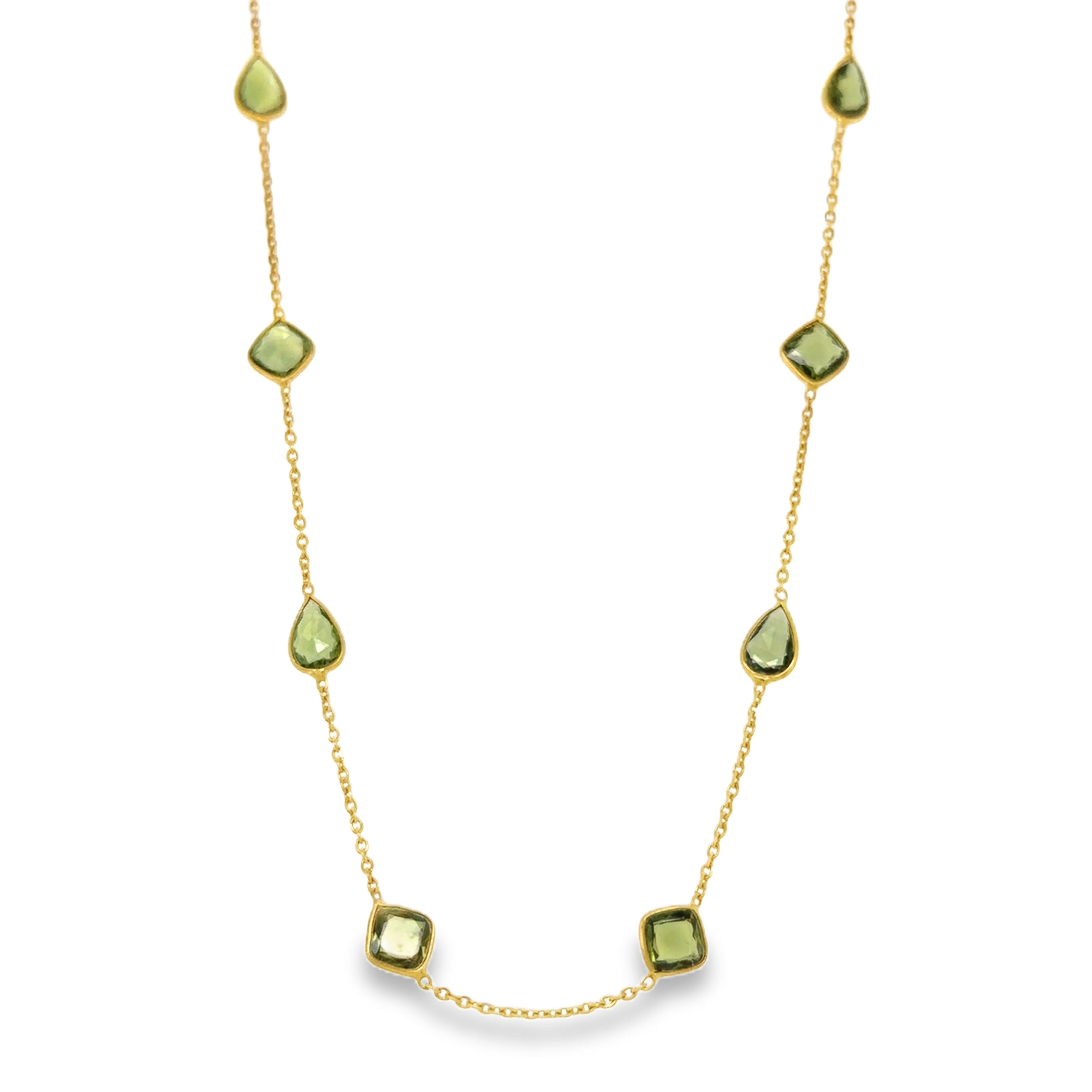 Collar De Zafiro Biselado De Oro De 18 Kt 5.2 Ct.