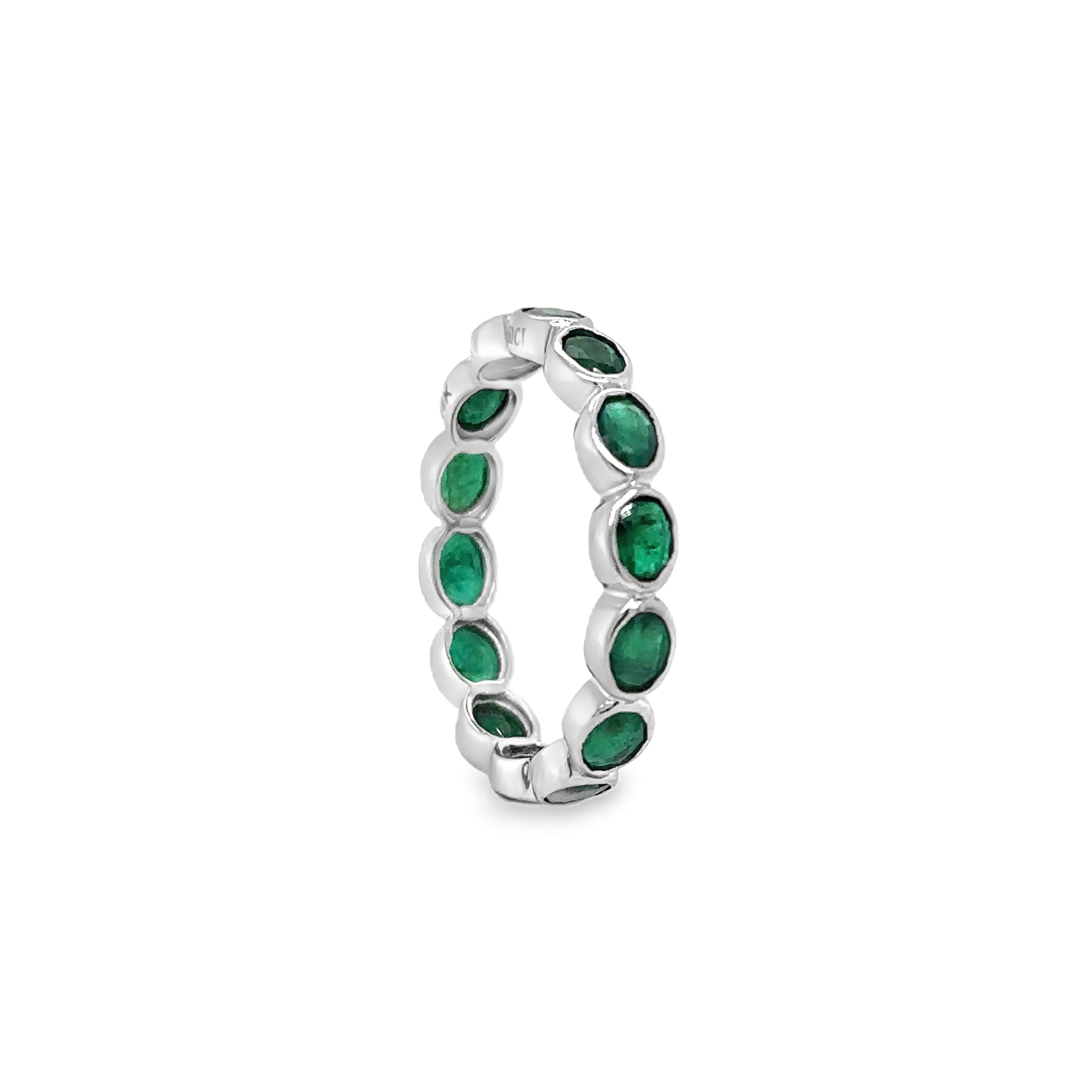 Anillo De Esmeralda De Oro Blanco De 14Kt 1.6 Ct.