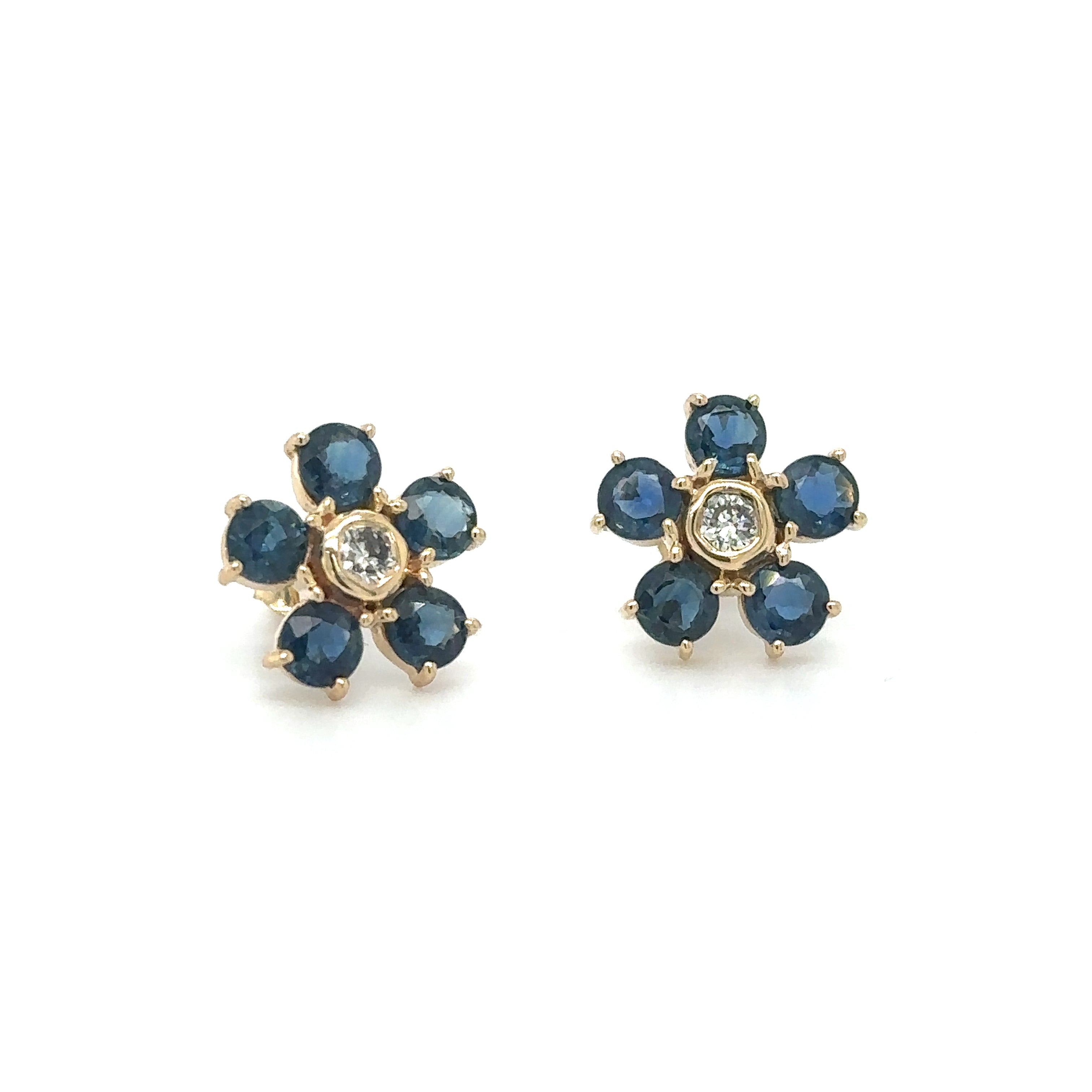 Pendiente Flor De Oro Amarillo Con Zafiro Y Diamantes 2.48 Ct.
